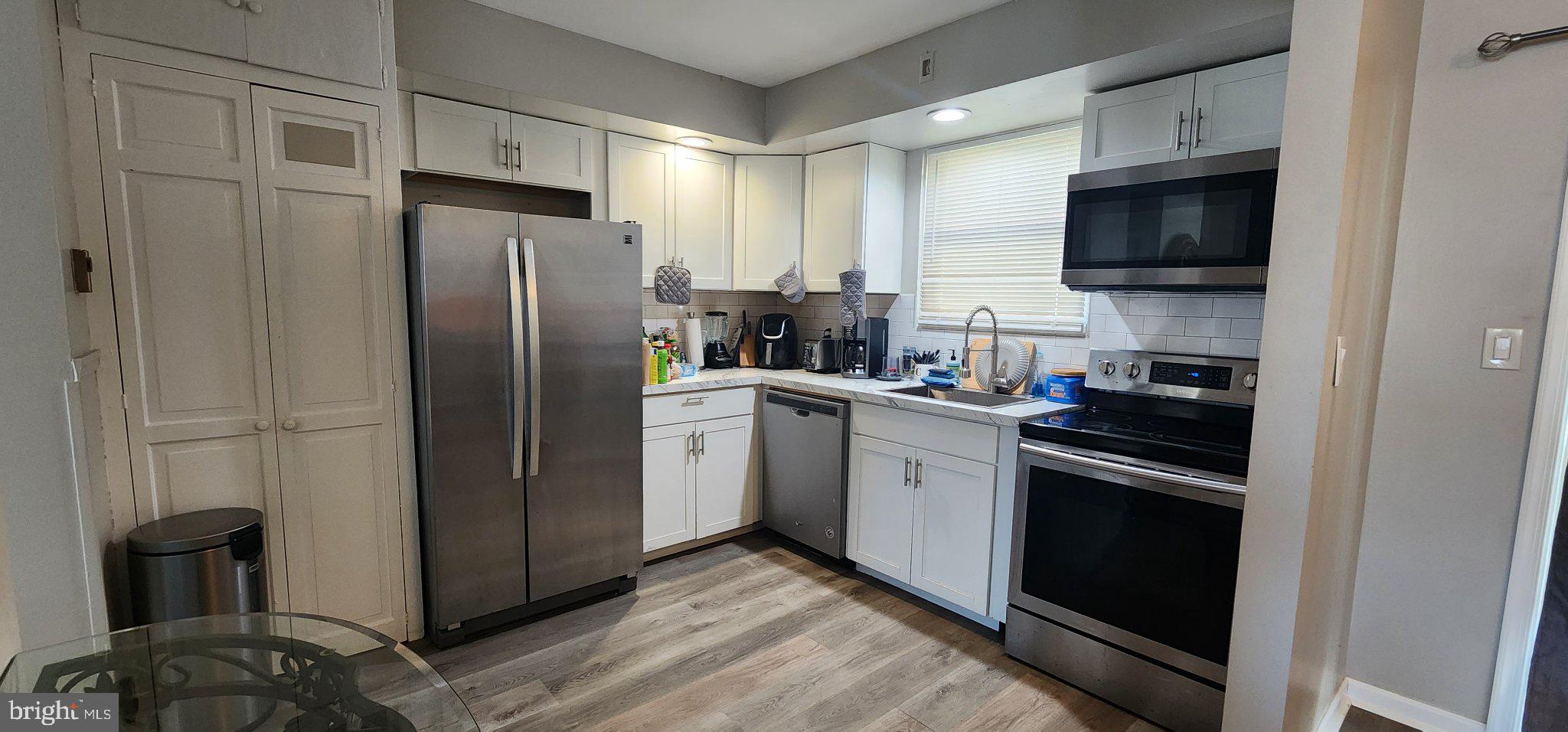 ROSEDALE - Residential