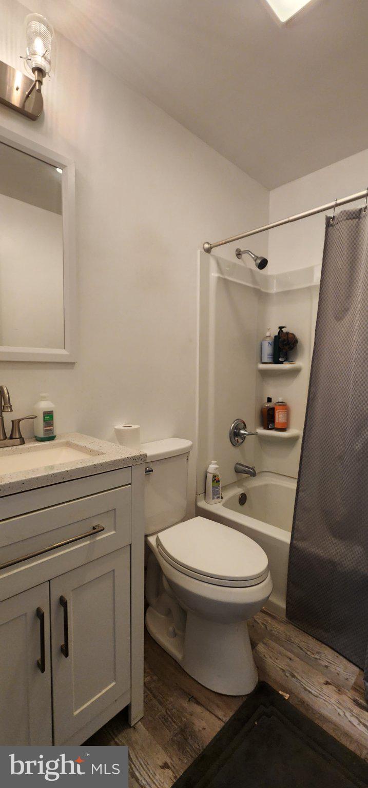 ROSEDALE - Residential