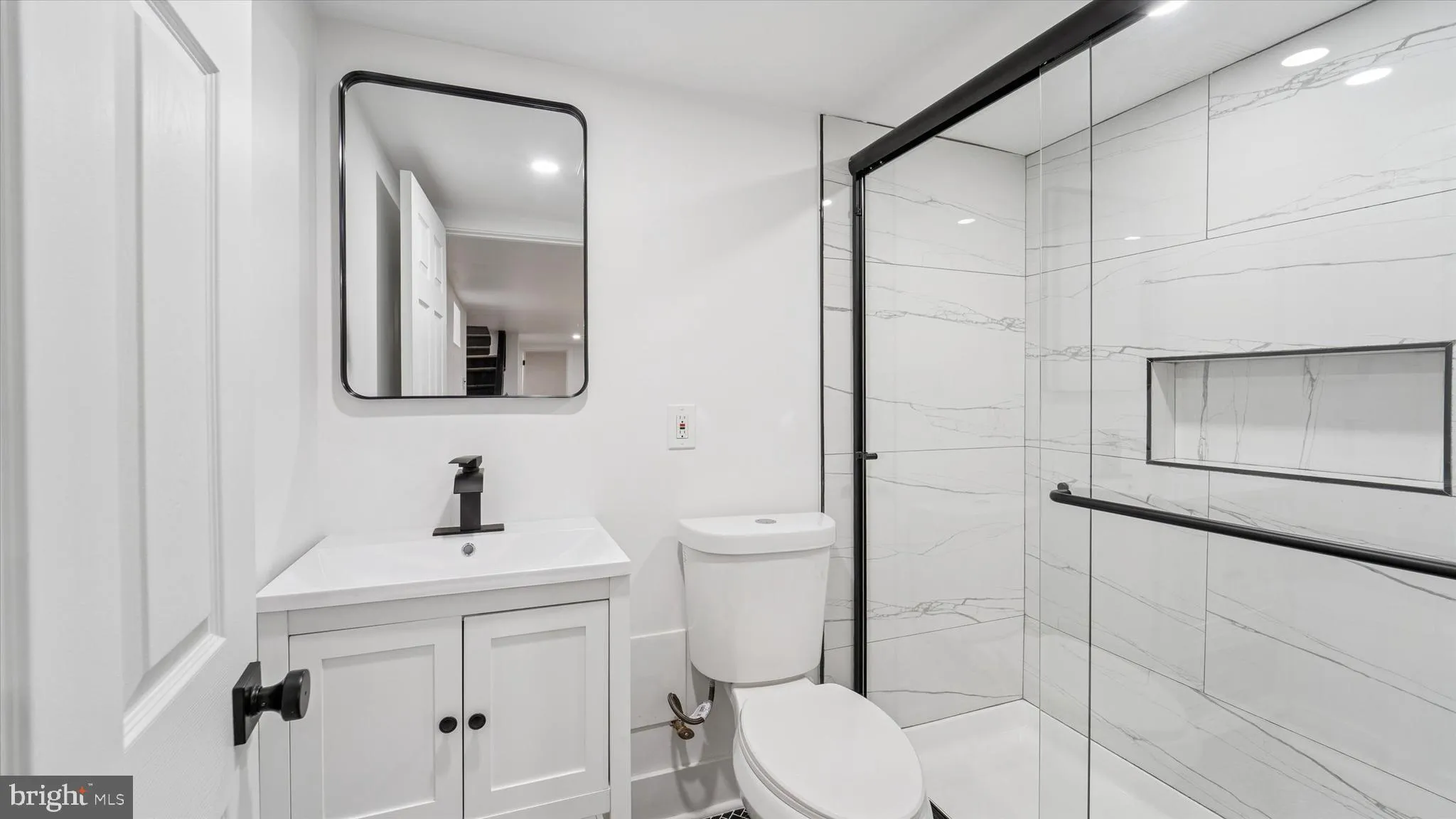 Drexel Hill, Pennsylvania 19026, United States, 4 Bedrooms Bedrooms, ,4 BathroomsBathrooms,Residential,Active,104938