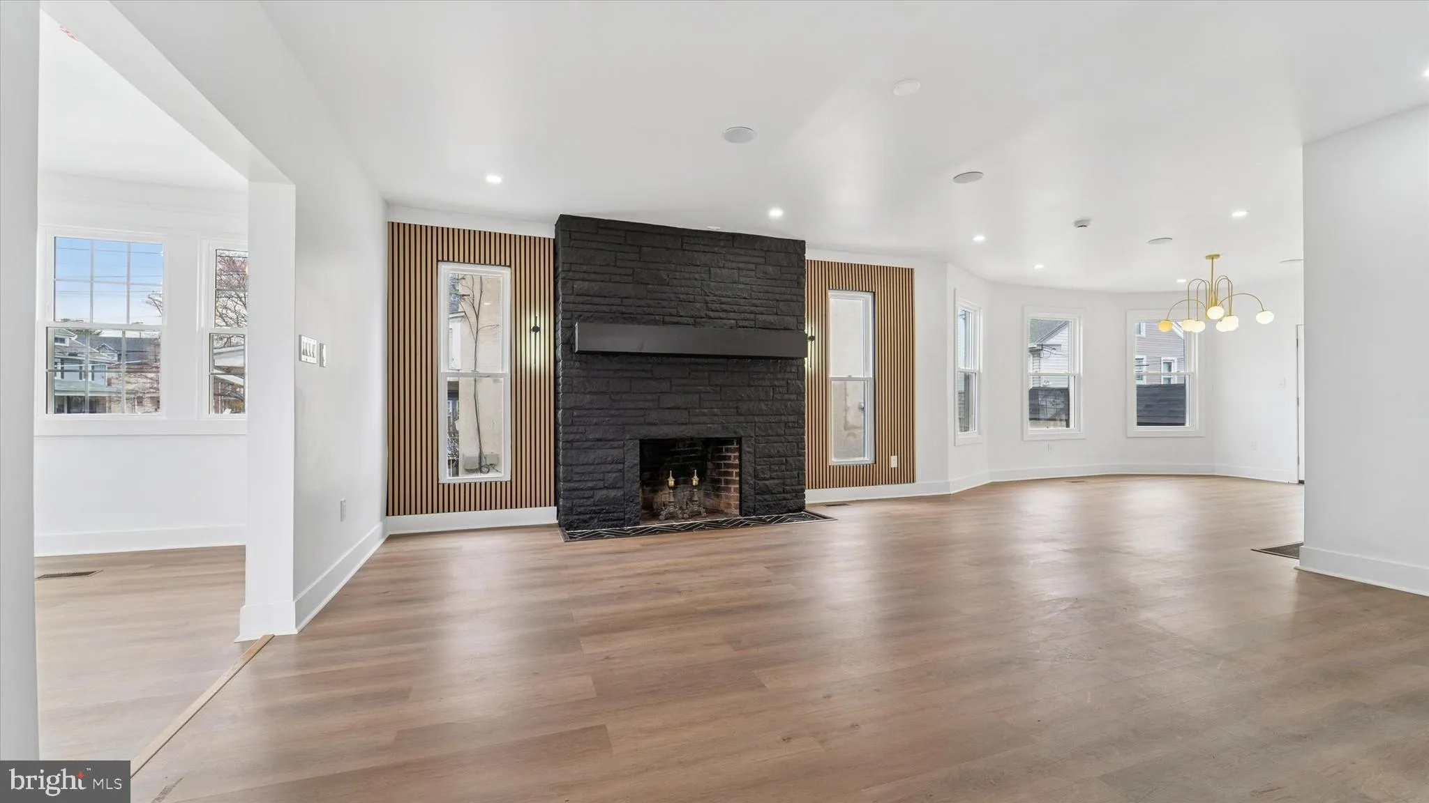 Drexel Hill, Pennsylvania 19026, United States, 4 Bedrooms Bedrooms, ,4 BathroomsBathrooms,Residential,Active,104938