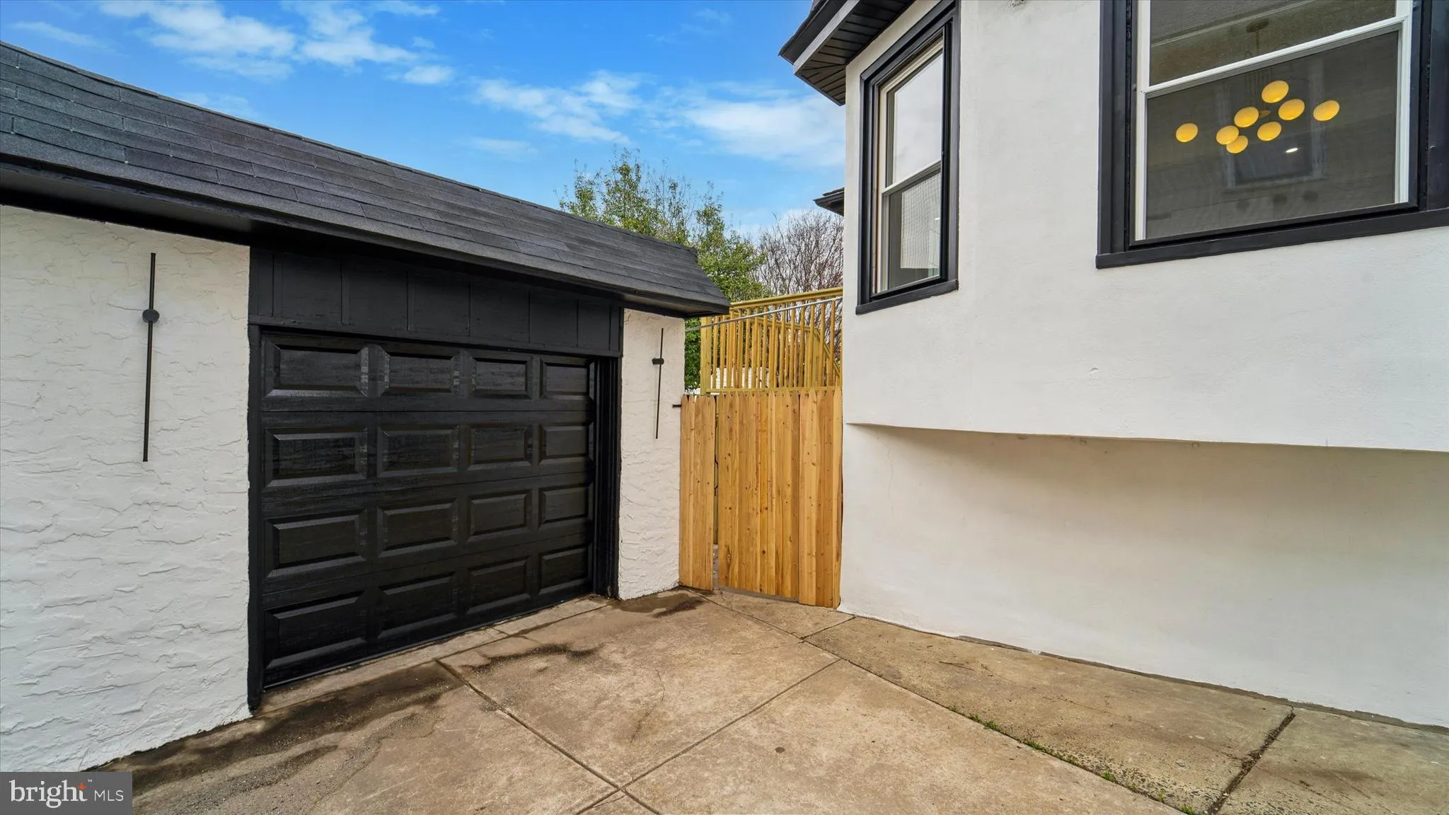 Drexel Hill, Pennsylvania 19026, United States, 4 Bedrooms Bedrooms, ,4 BathroomsBathrooms,Residential,Active,104938