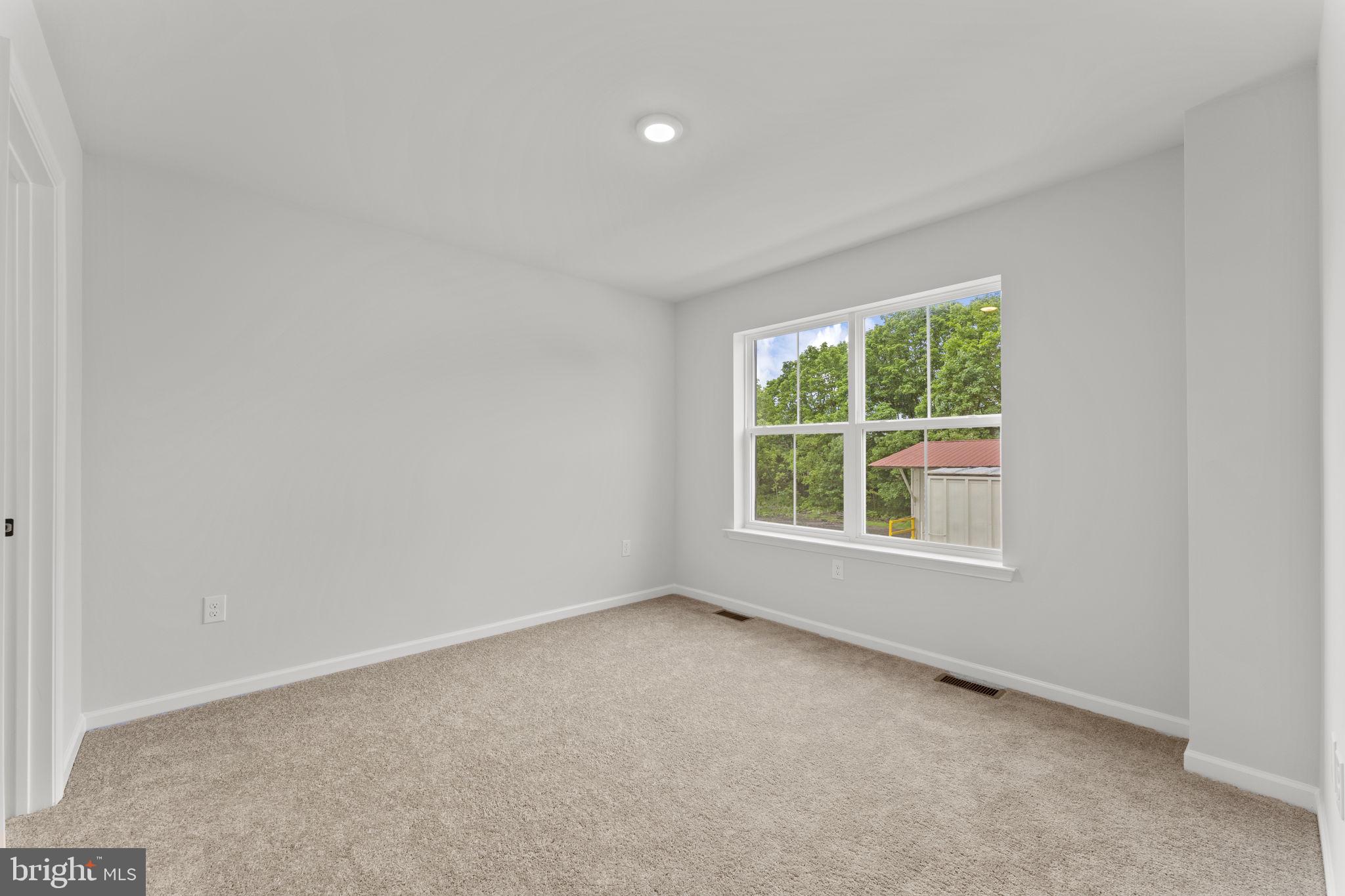 PERRY MILL - Residential