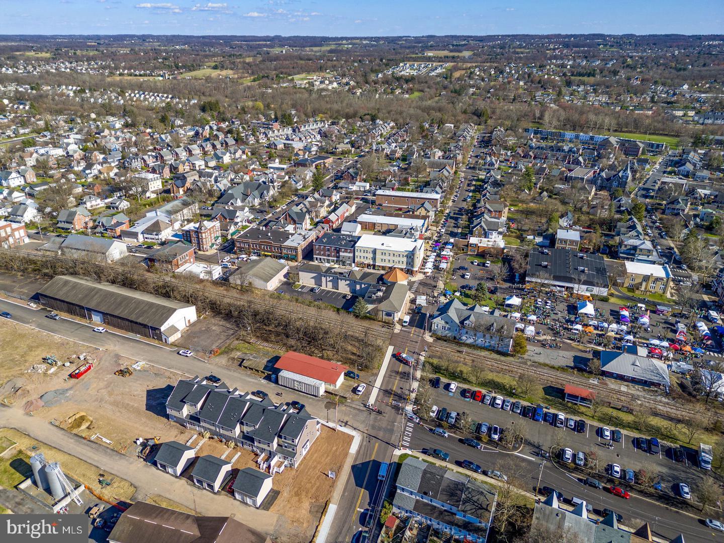 PERRY MILL - Residential