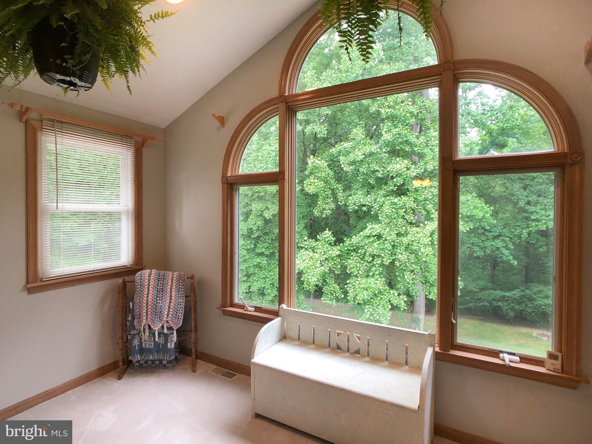 HUNT CREST - Residential