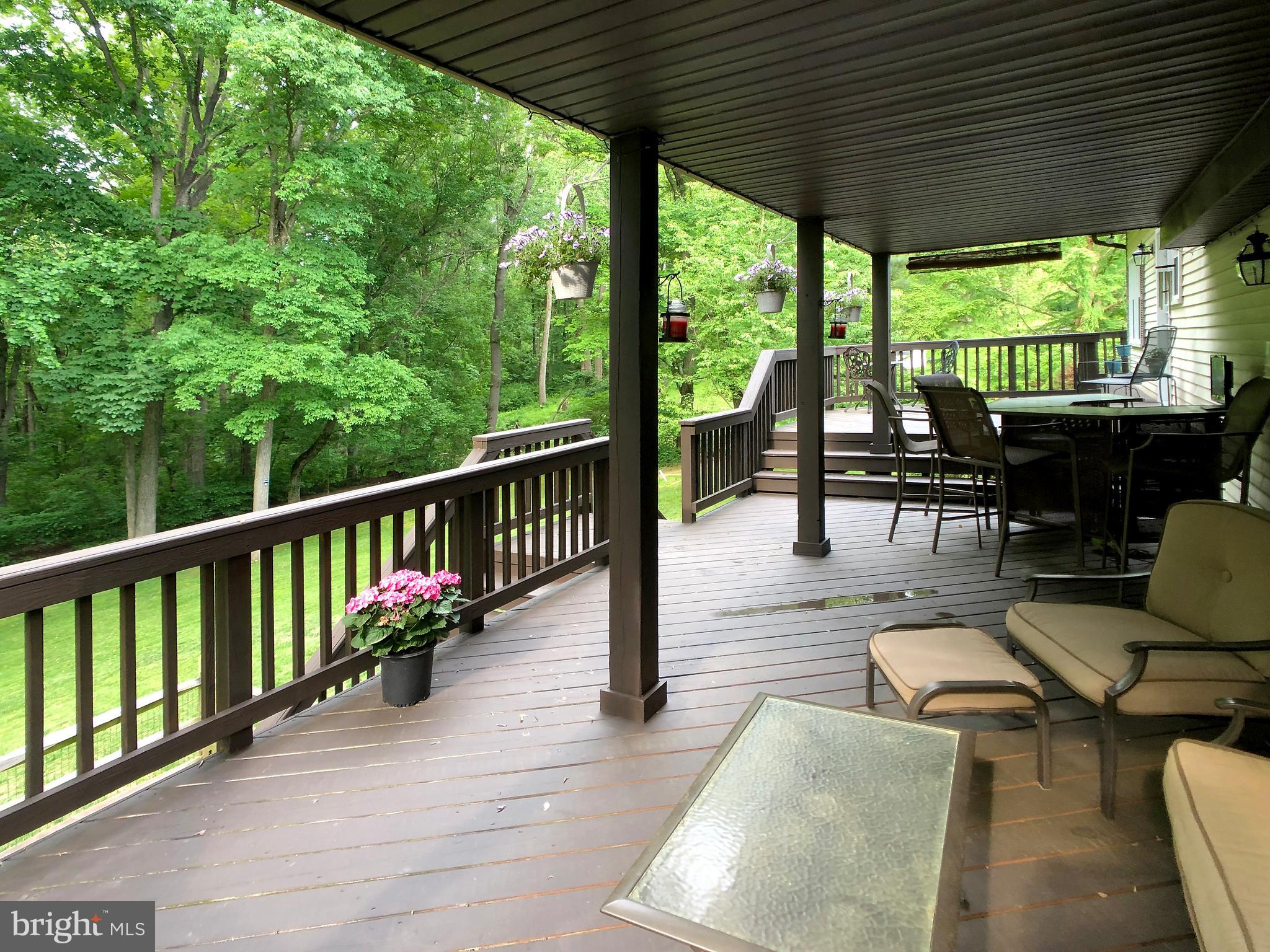 HUNT CREST - Residential