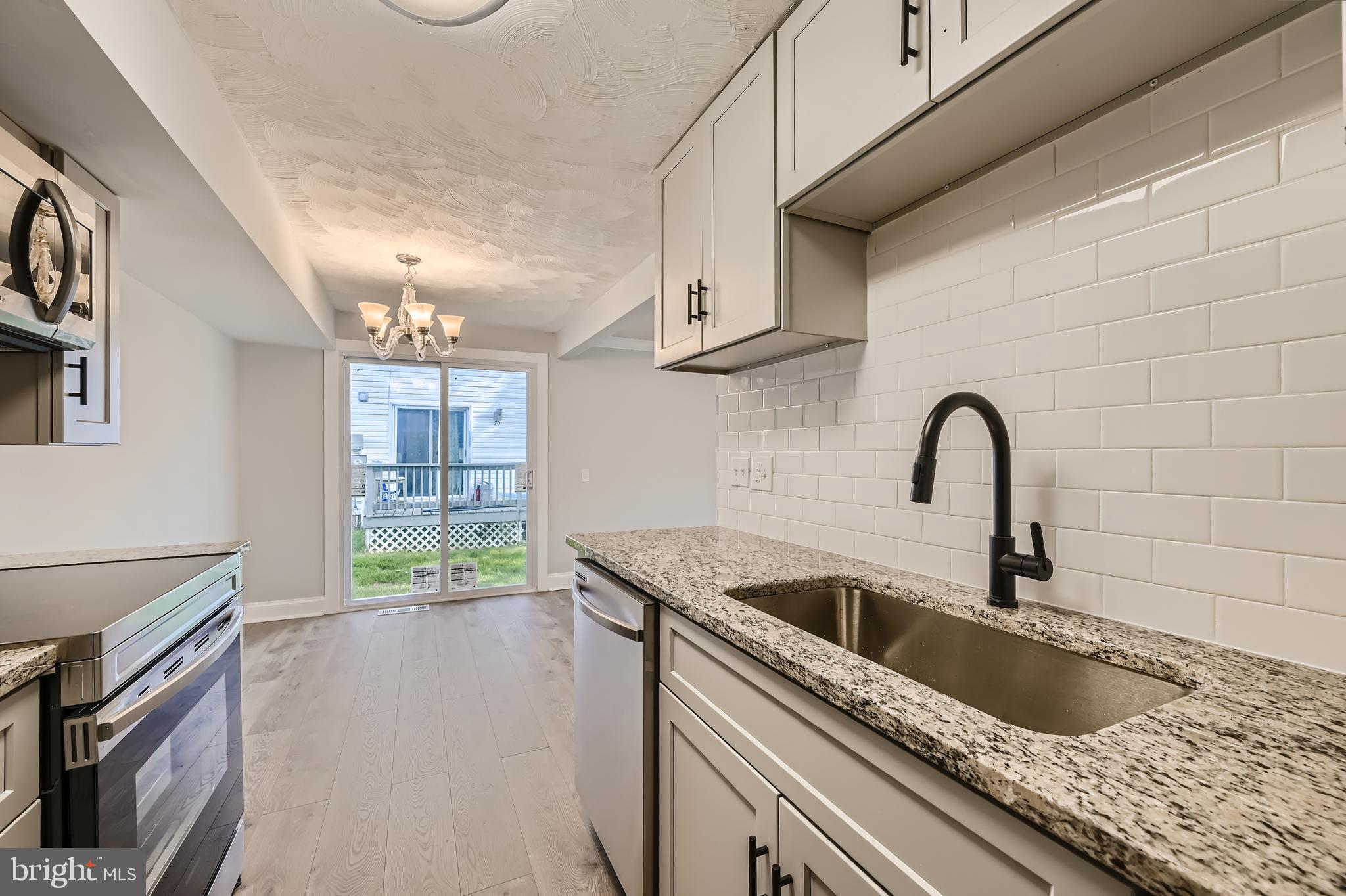 BROOKSHIRE - Residential Lease