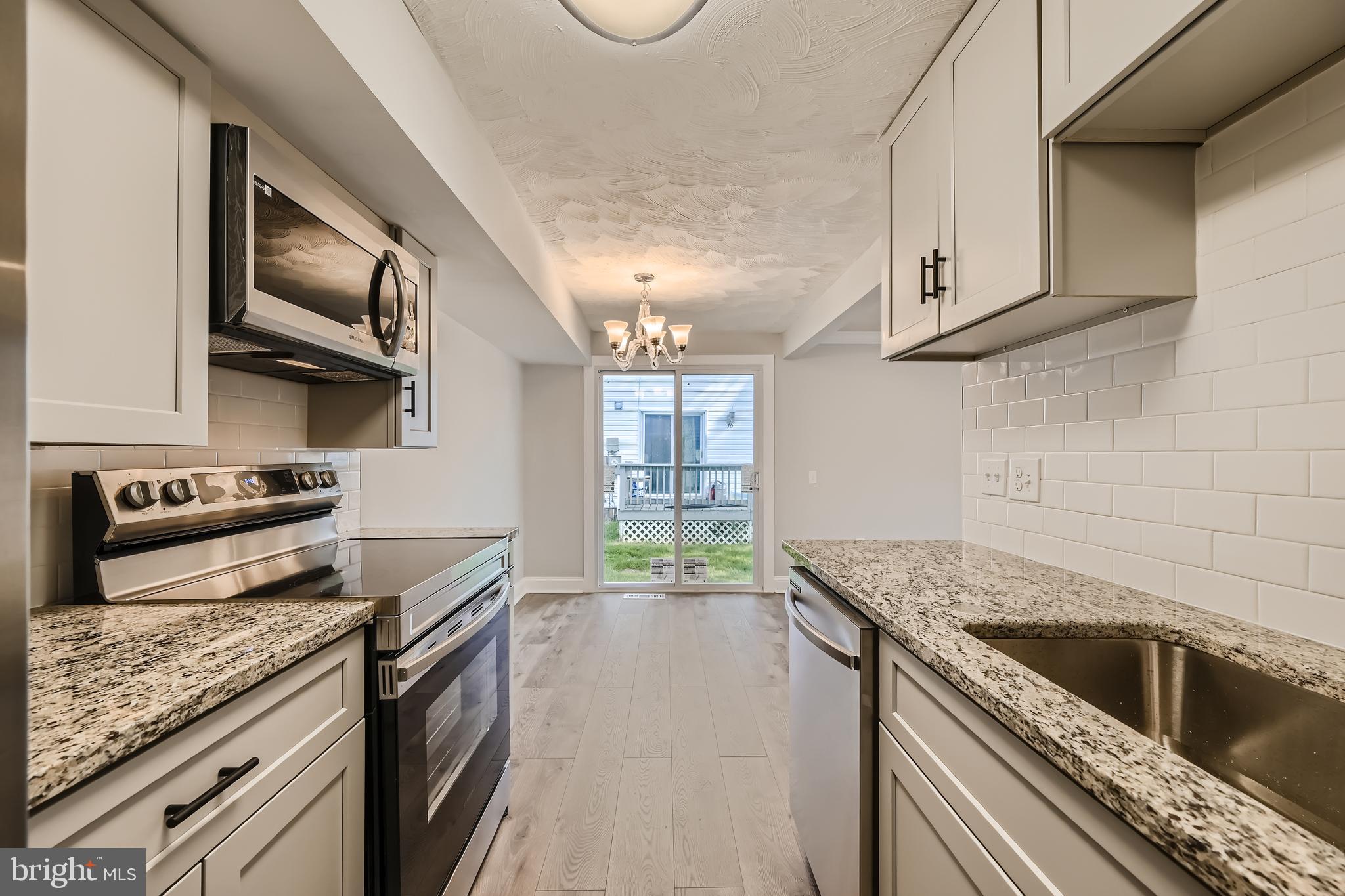 BROOKSHIRE - Residential Lease