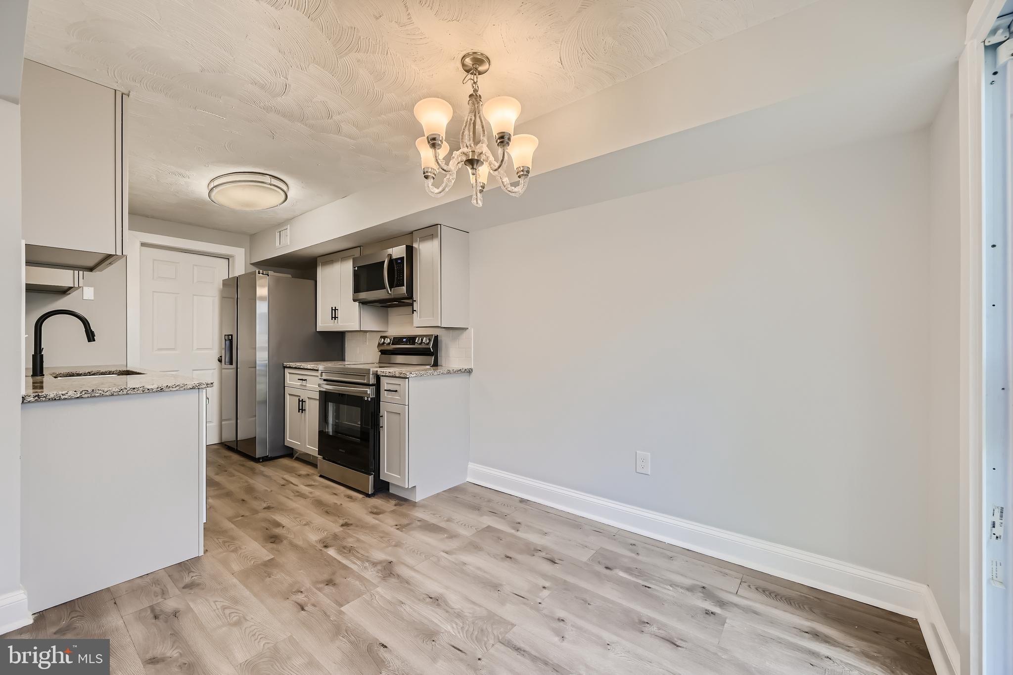 BROOKSHIRE - Residential Lease