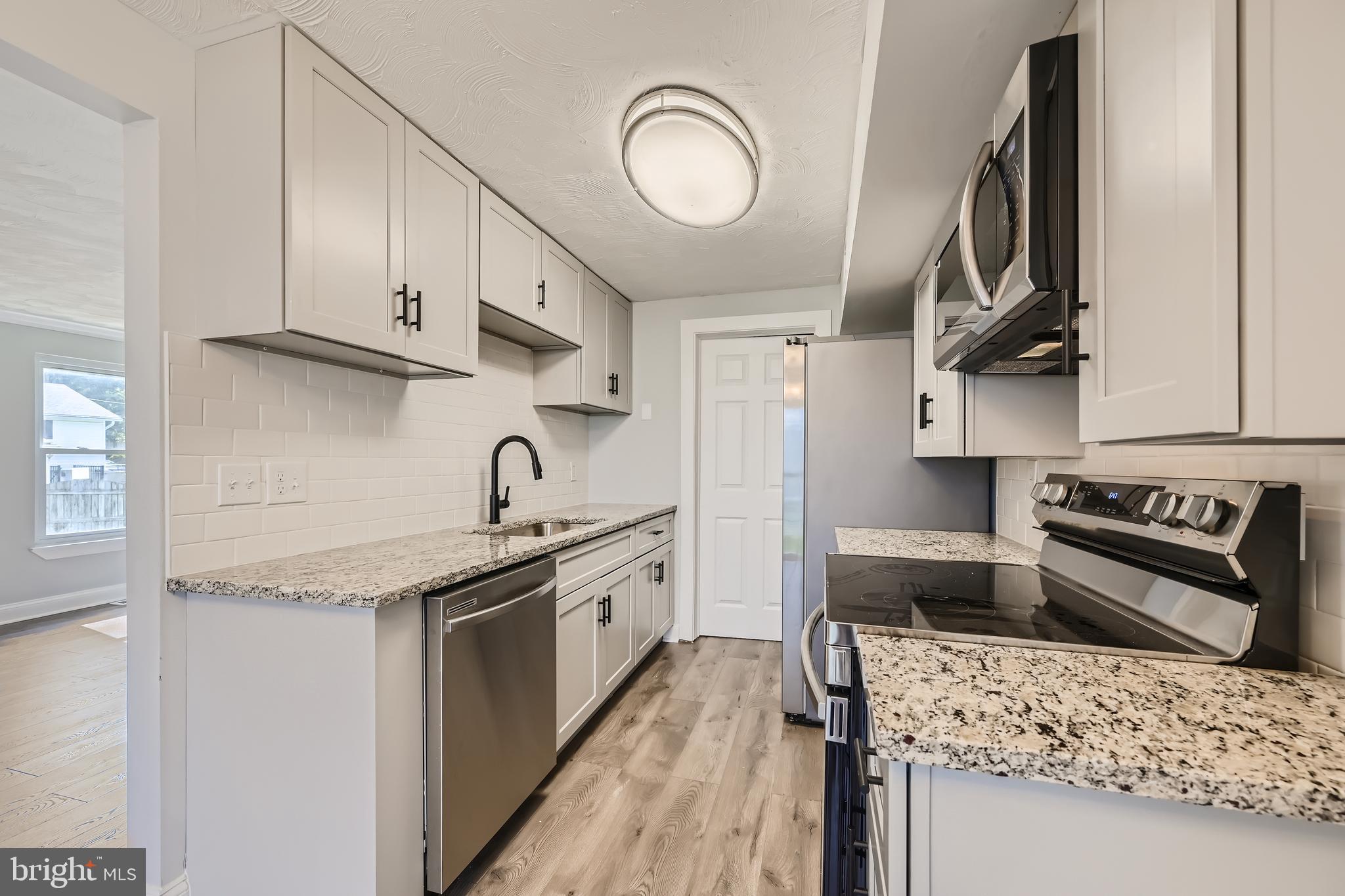 BROOKSHIRE - Residential Lease