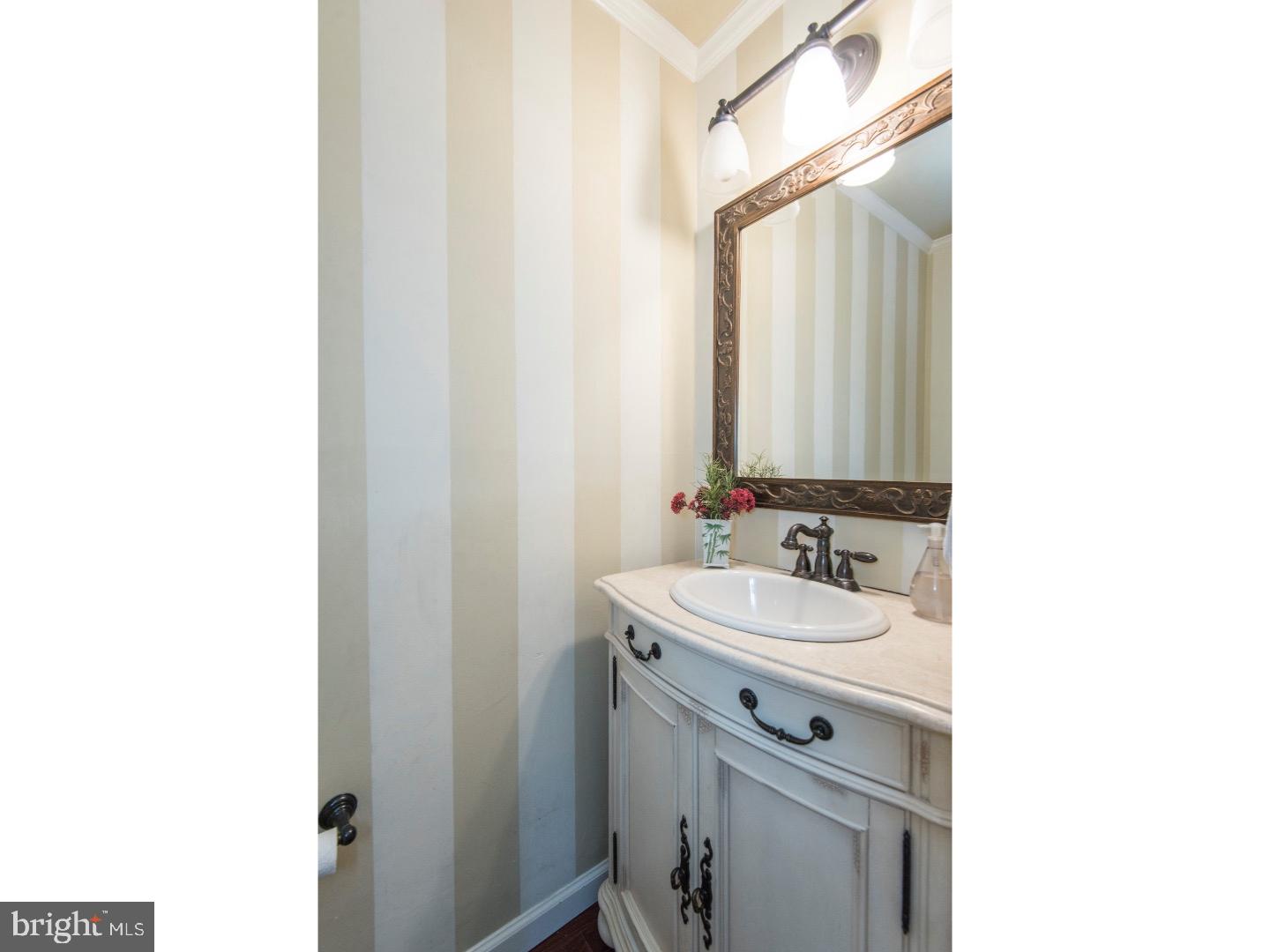 INDIAN CREEK - Residential