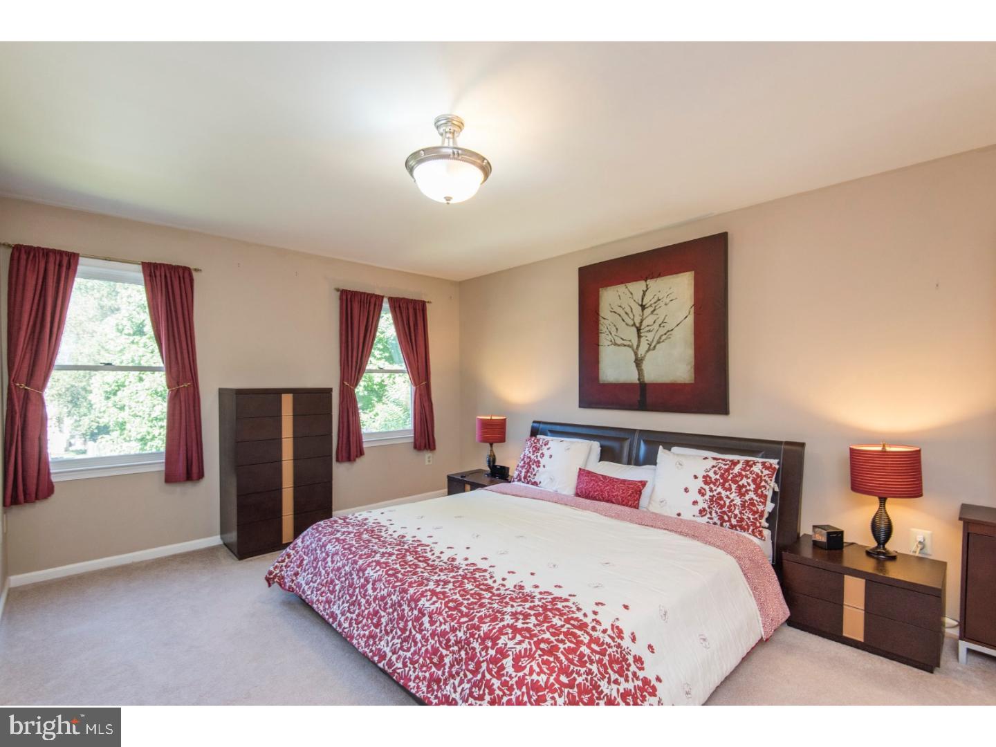 INDIAN CREEK - Residential