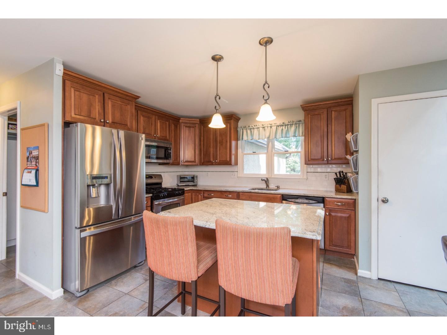 INDIAN CREEK - Residential