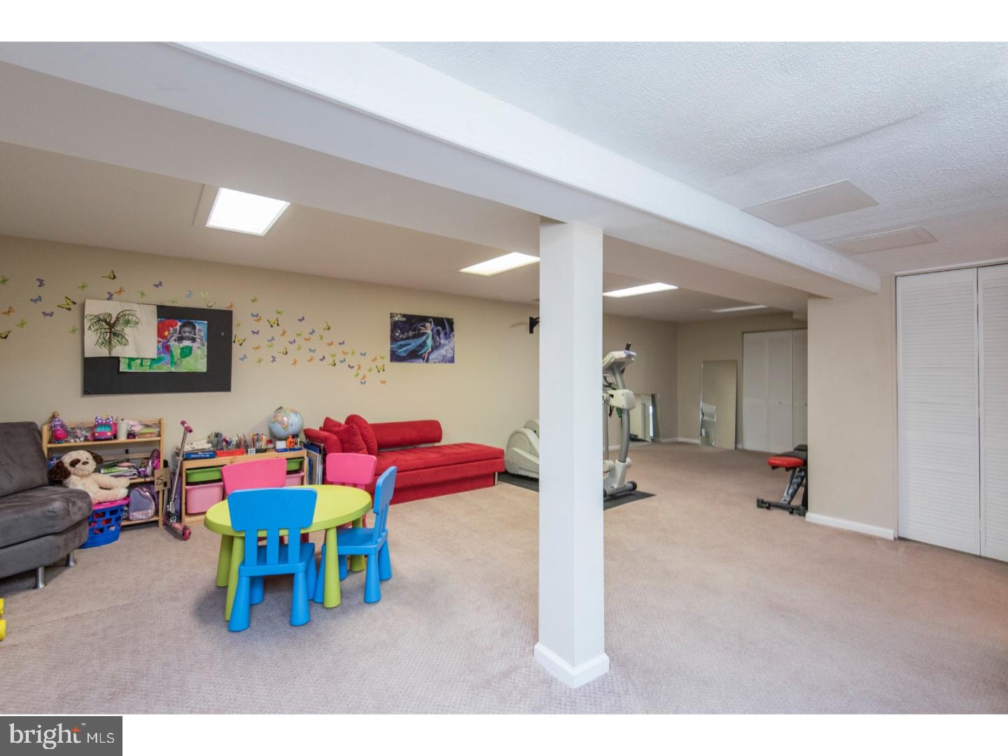 INDIAN CREEK - Residential