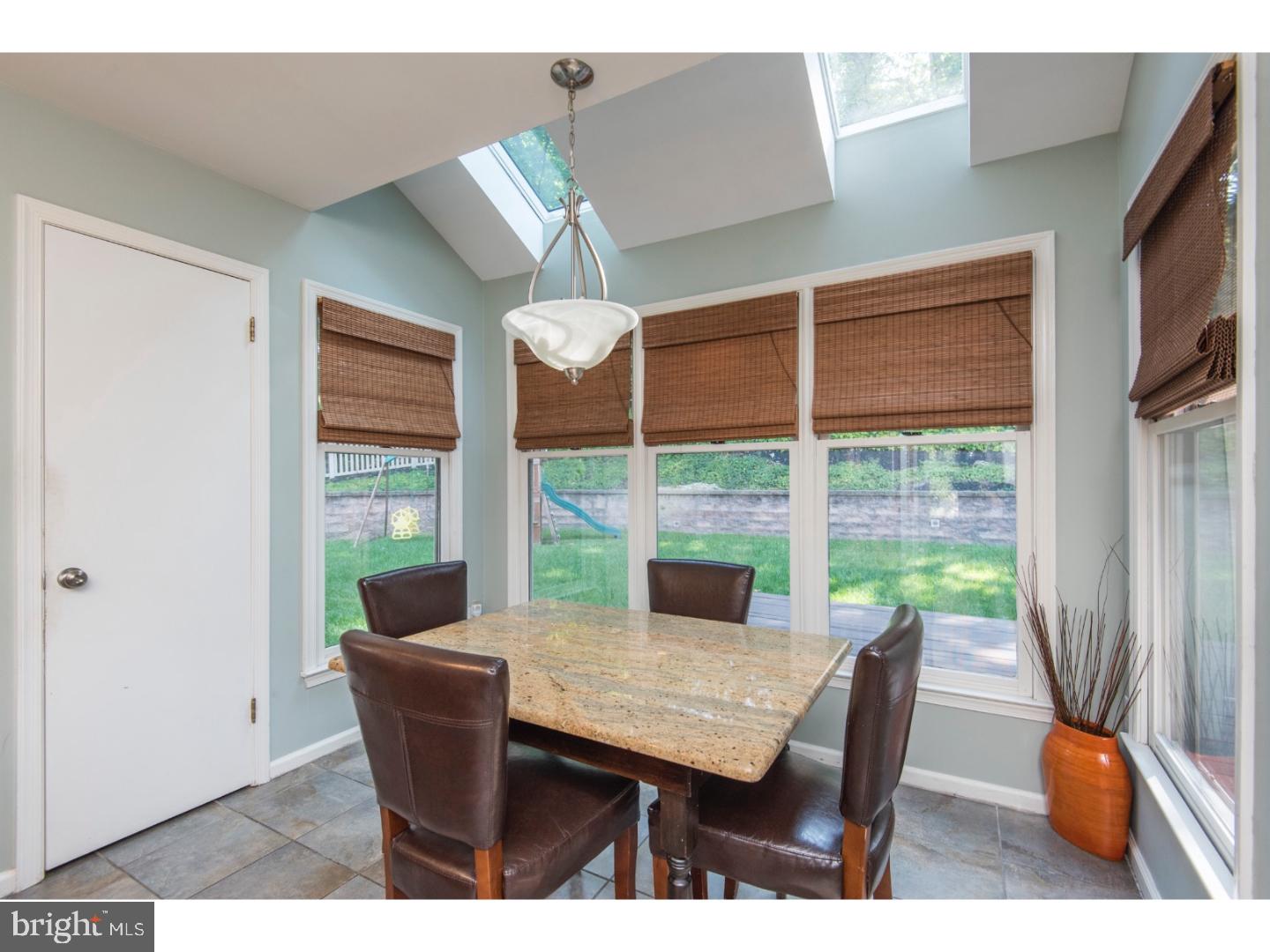 INDIAN CREEK - Residential