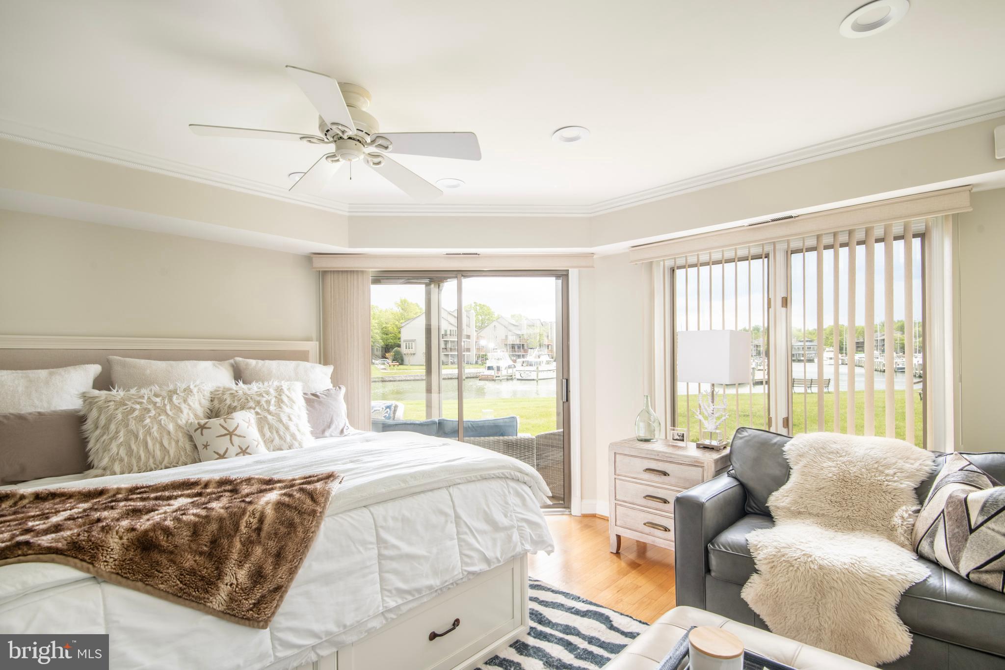 CHESAPEAKE HARBOUR - Residential