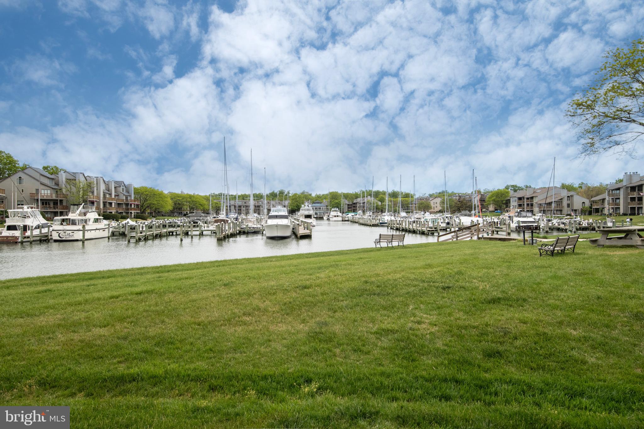 CHESAPEAKE HARBOUR - Residential