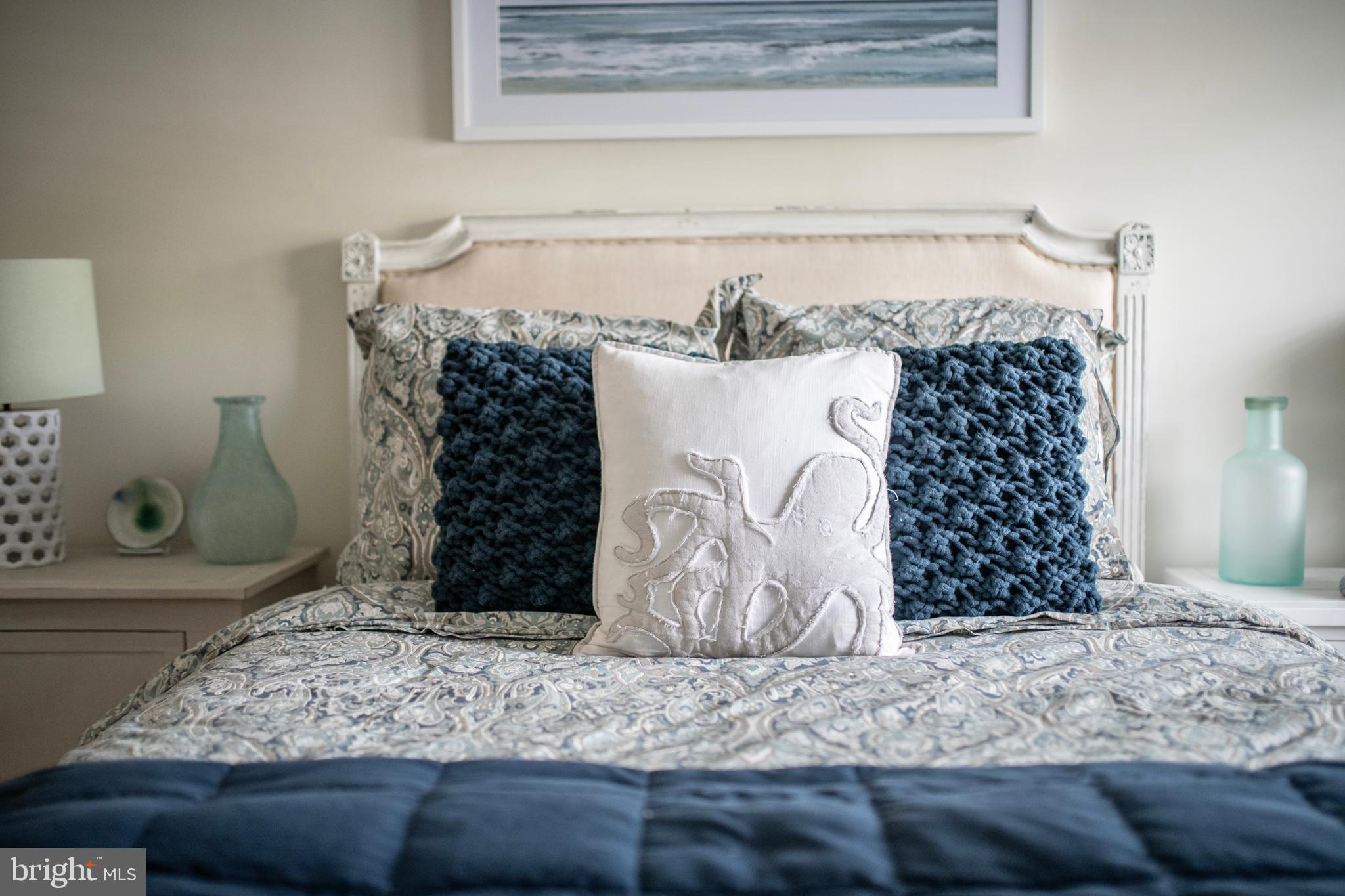 CHESAPEAKE HARBOUR - Residential