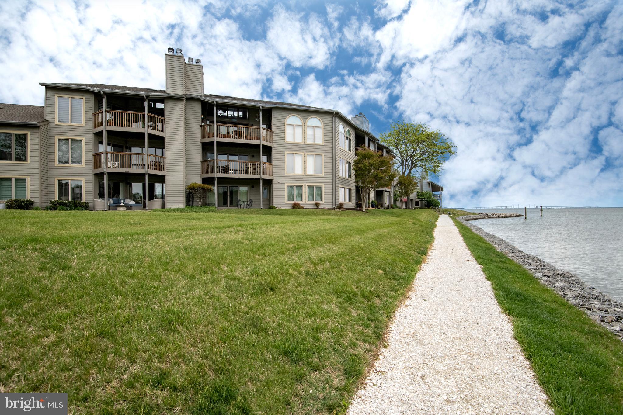 CHESAPEAKE HARBOUR - Residential