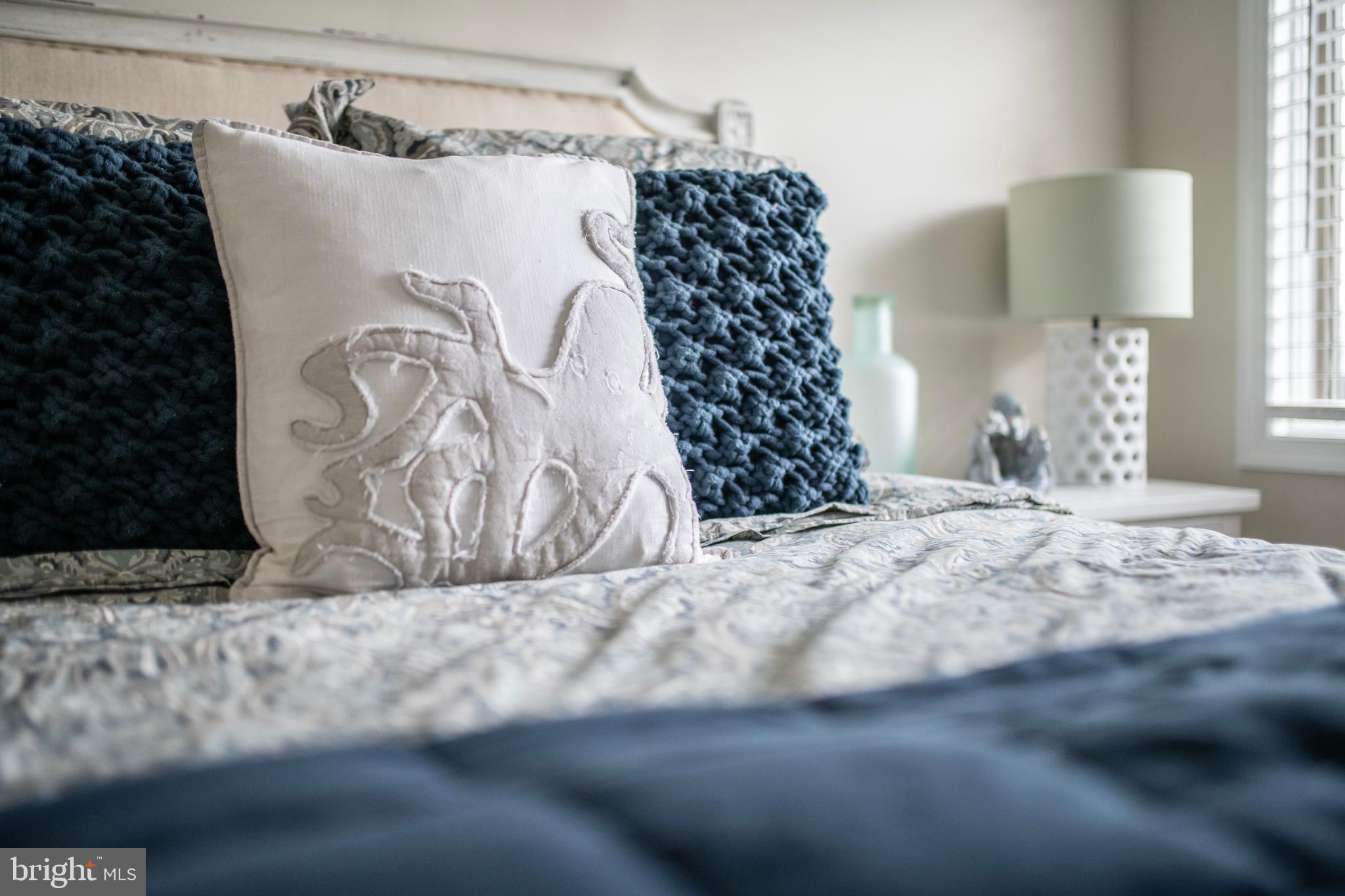 CHESAPEAKE HARBOUR - Residential