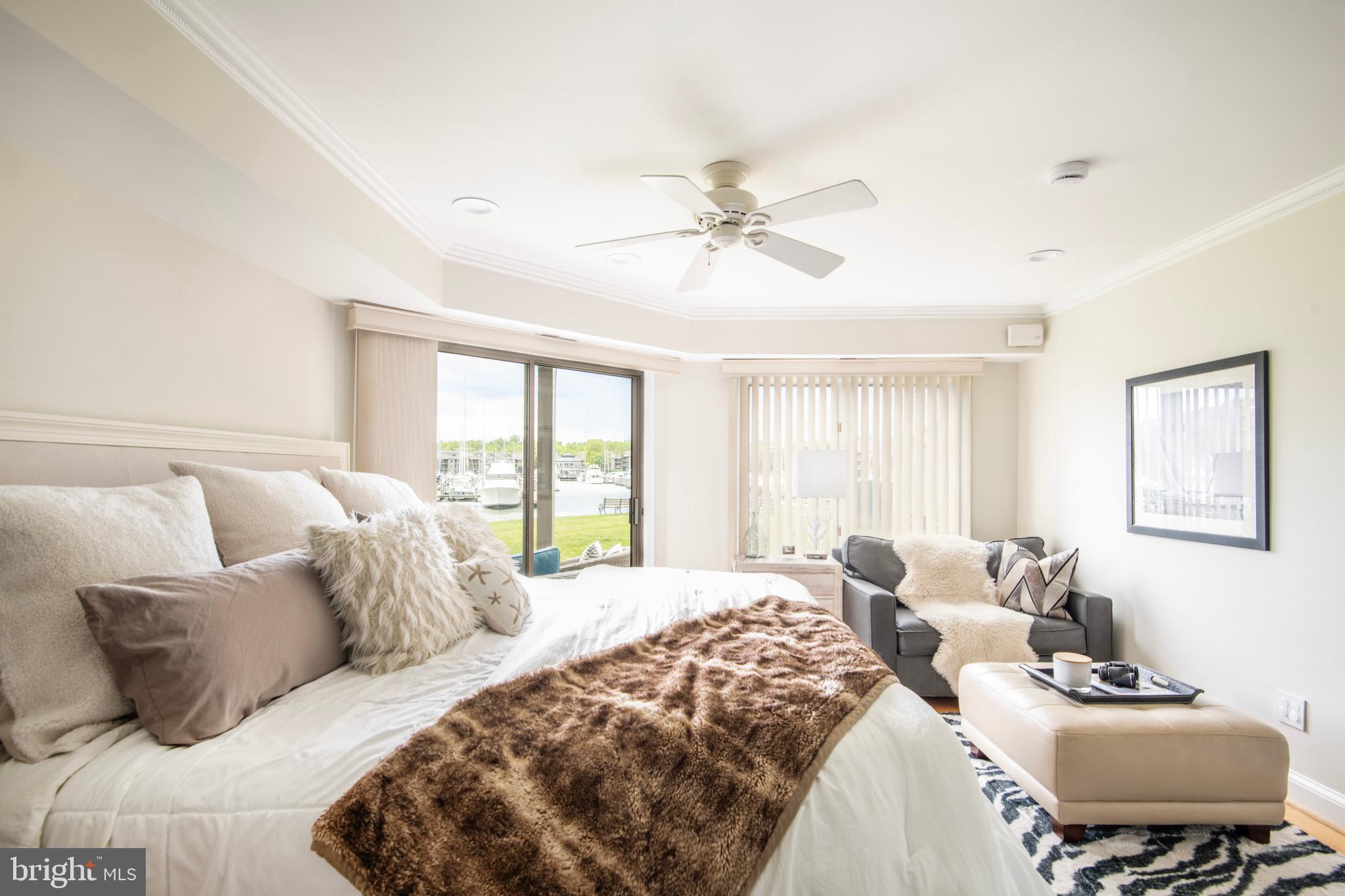 CHESAPEAKE HARBOUR - Residential