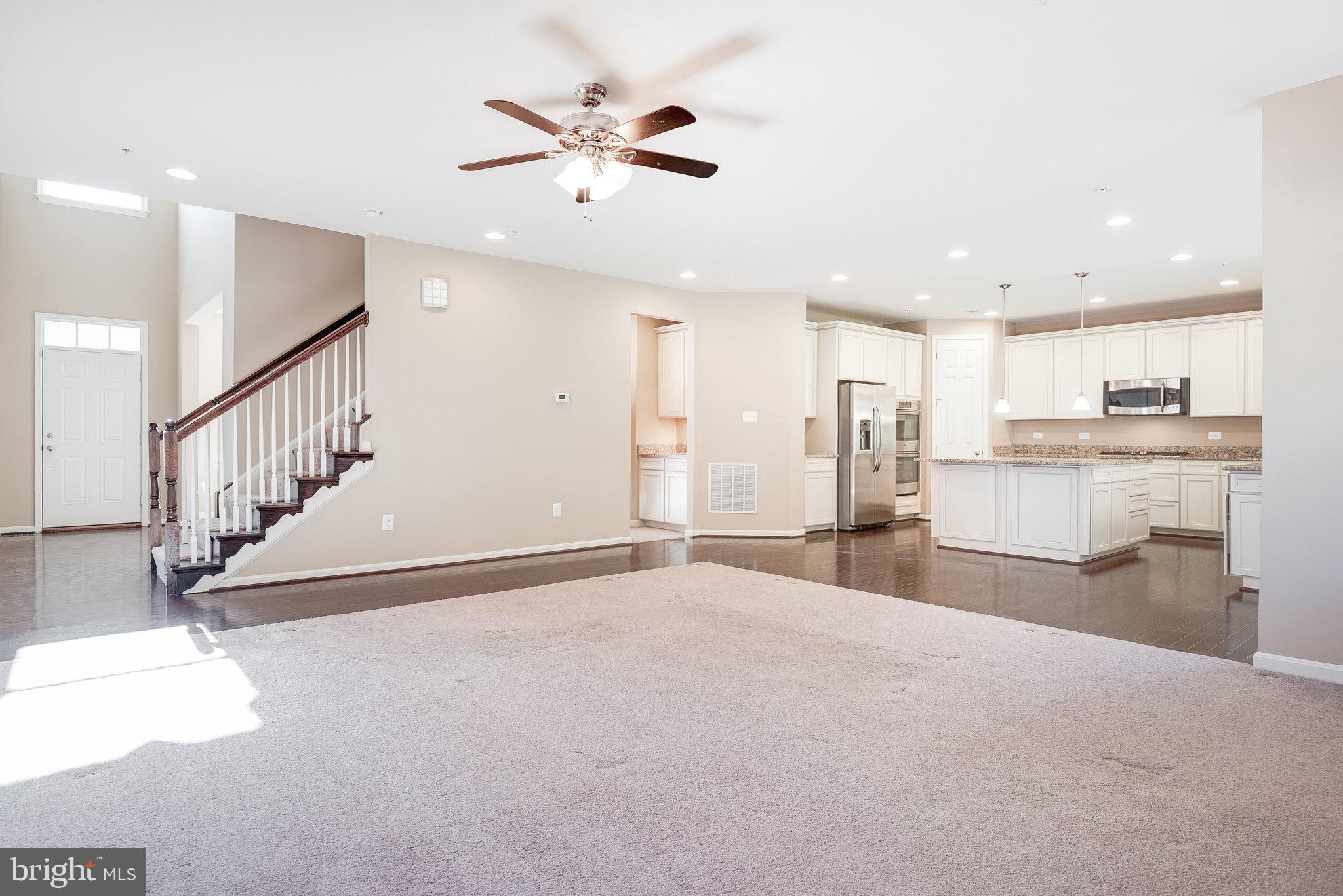 TOWNSEND MANOR - Residential