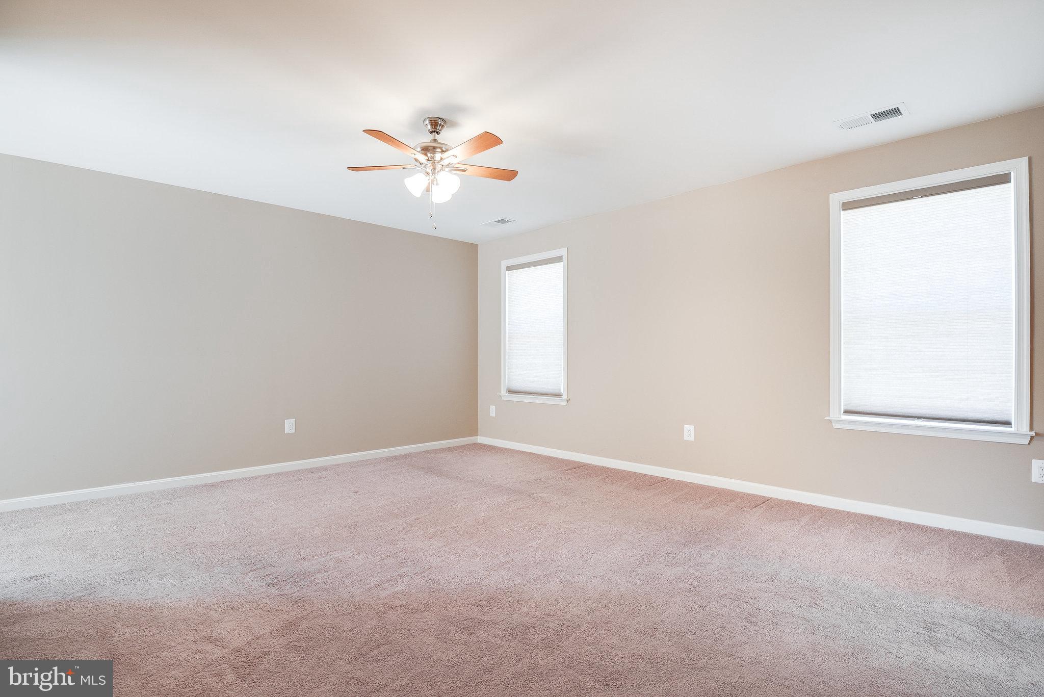 TOWNSEND MANOR - Residential