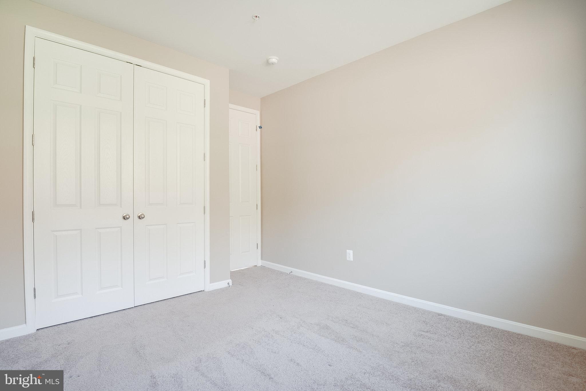 TOWNSEND MANOR - Residential