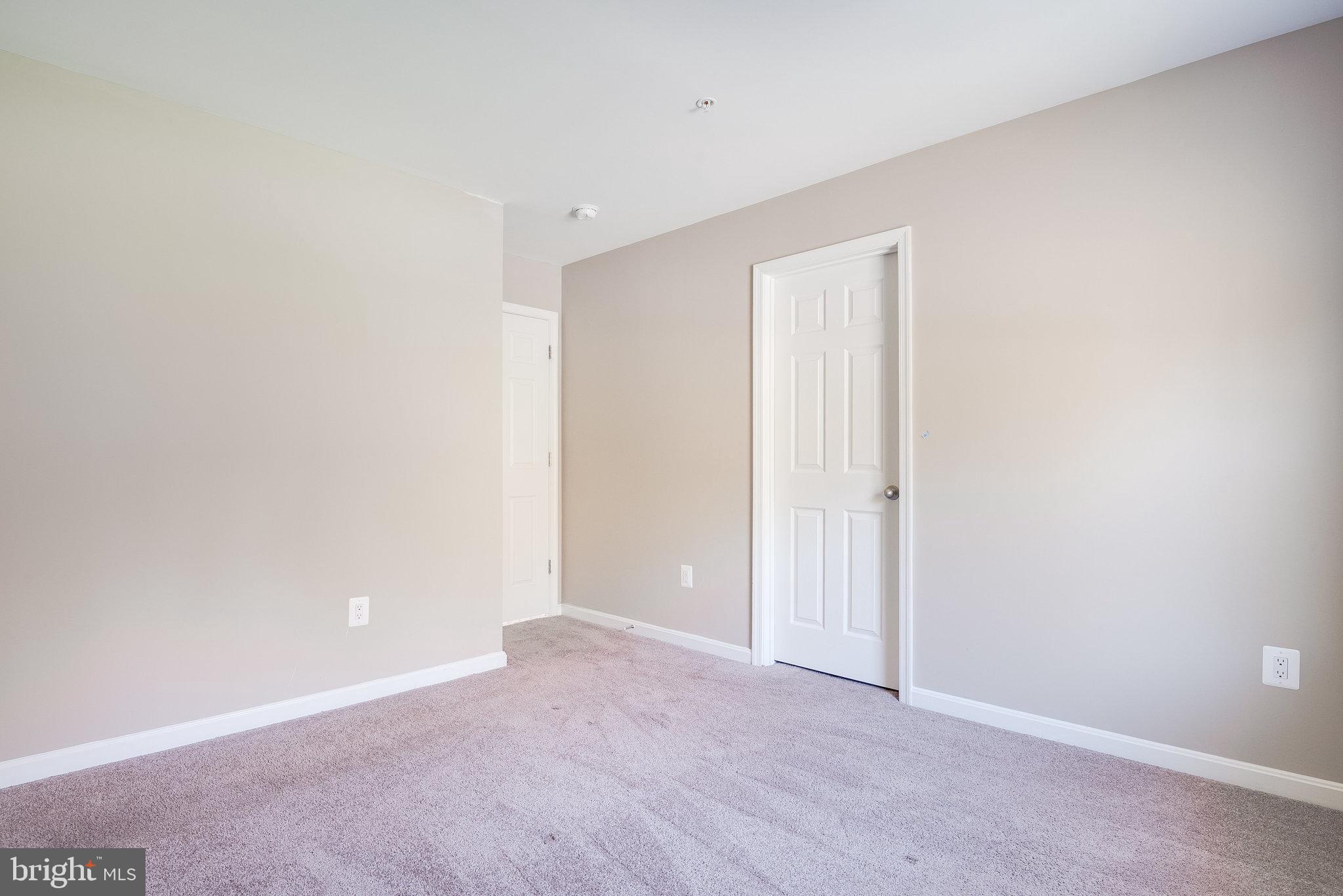 TOWNSEND MANOR - Residential