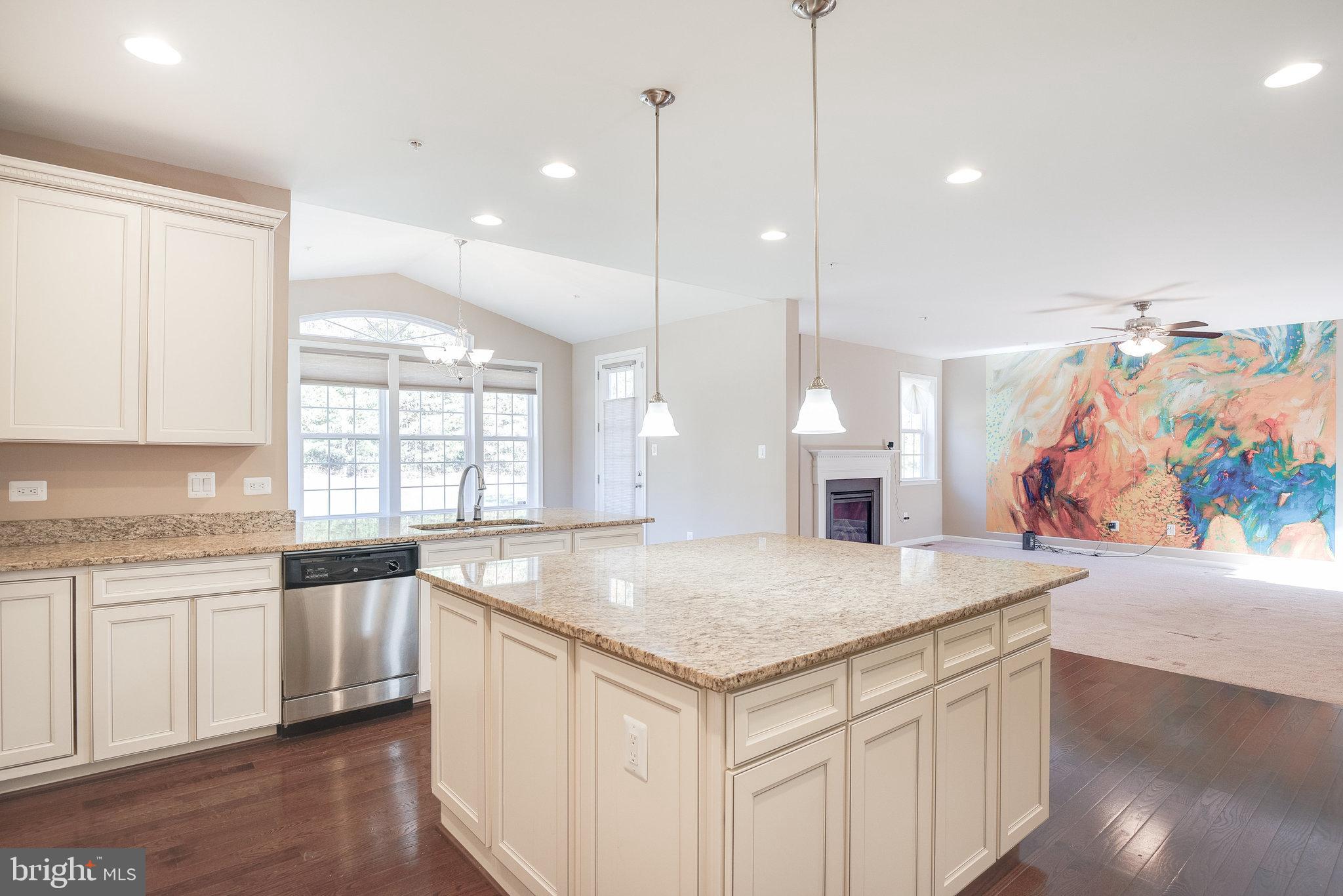 TOWNSEND MANOR - Residential