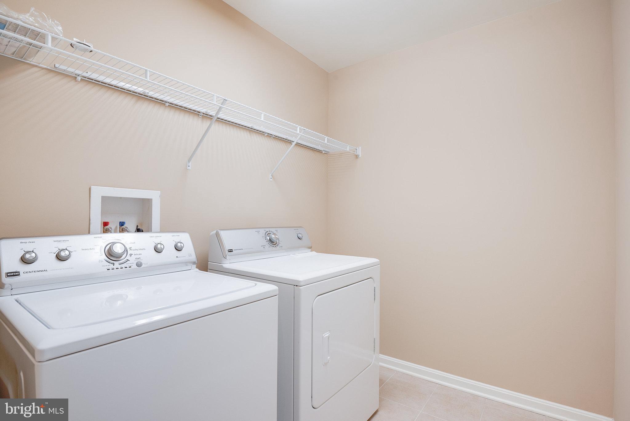 TOWNSEND MANOR - Residential