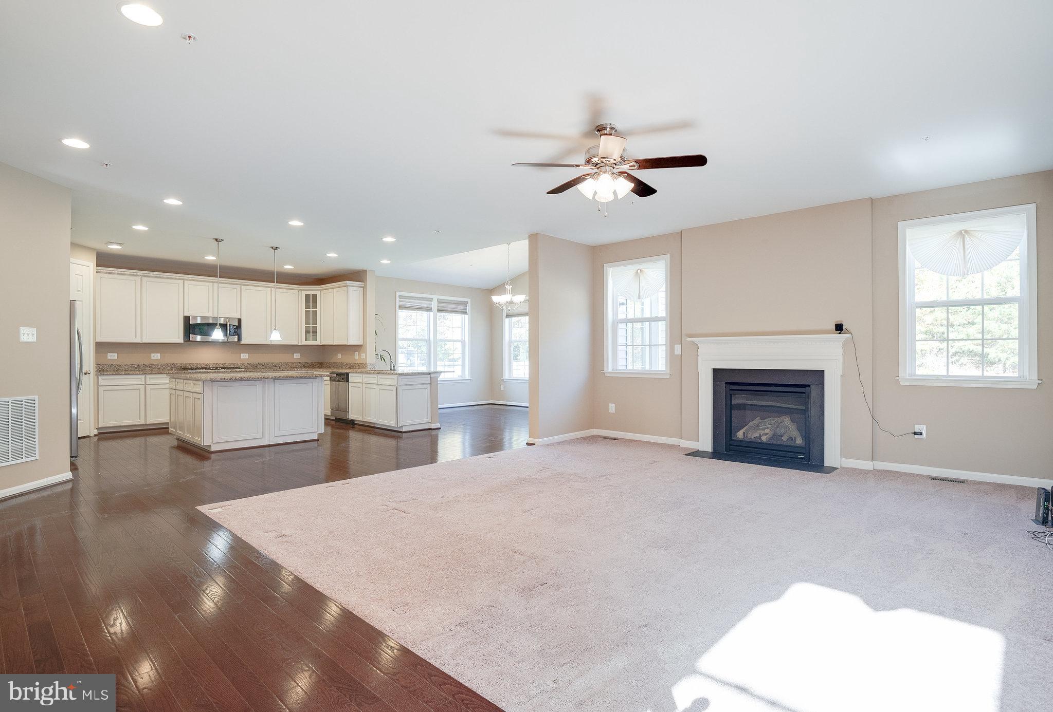 TOWNSEND MANOR - Residential