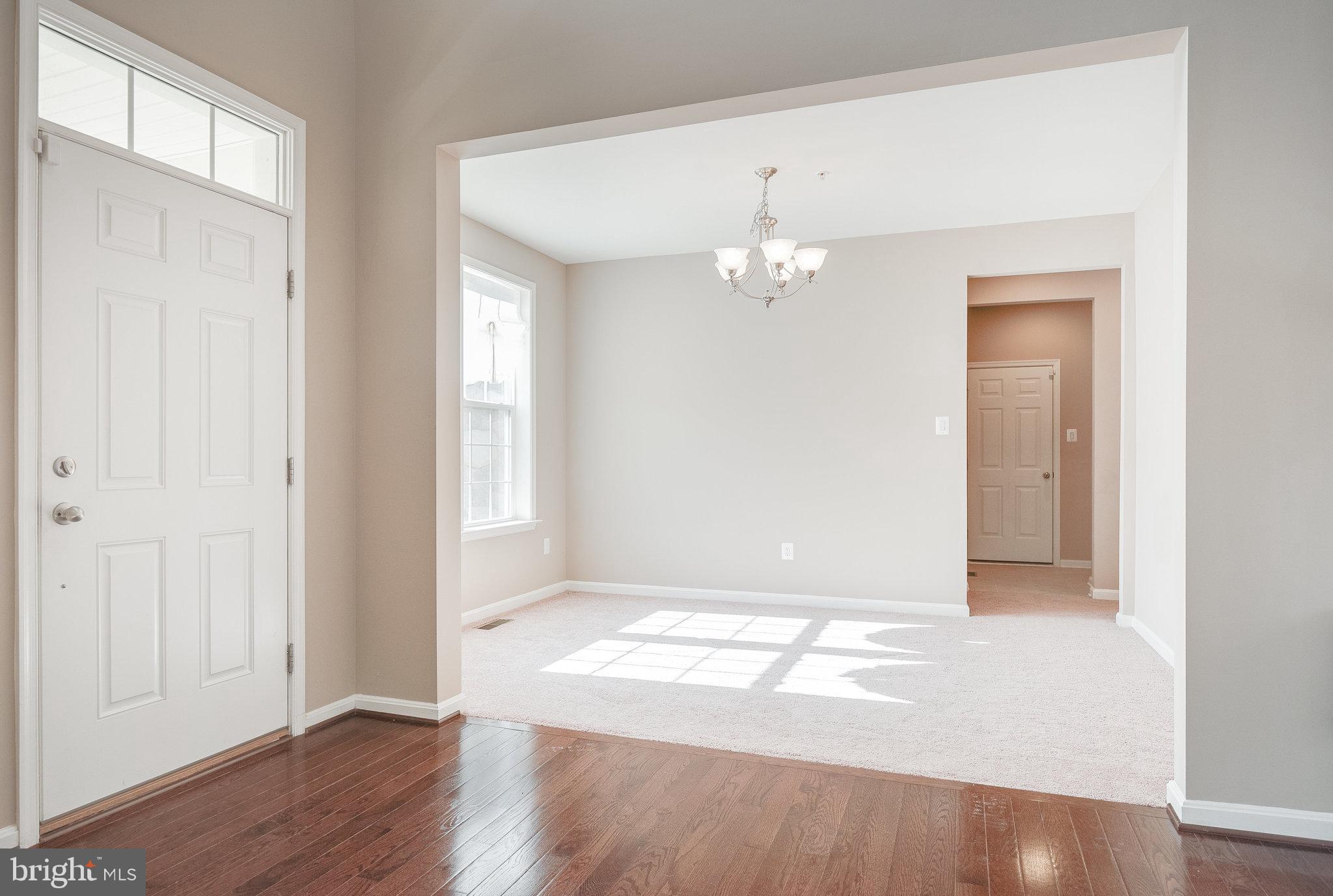 TOWNSEND MANOR - Residential