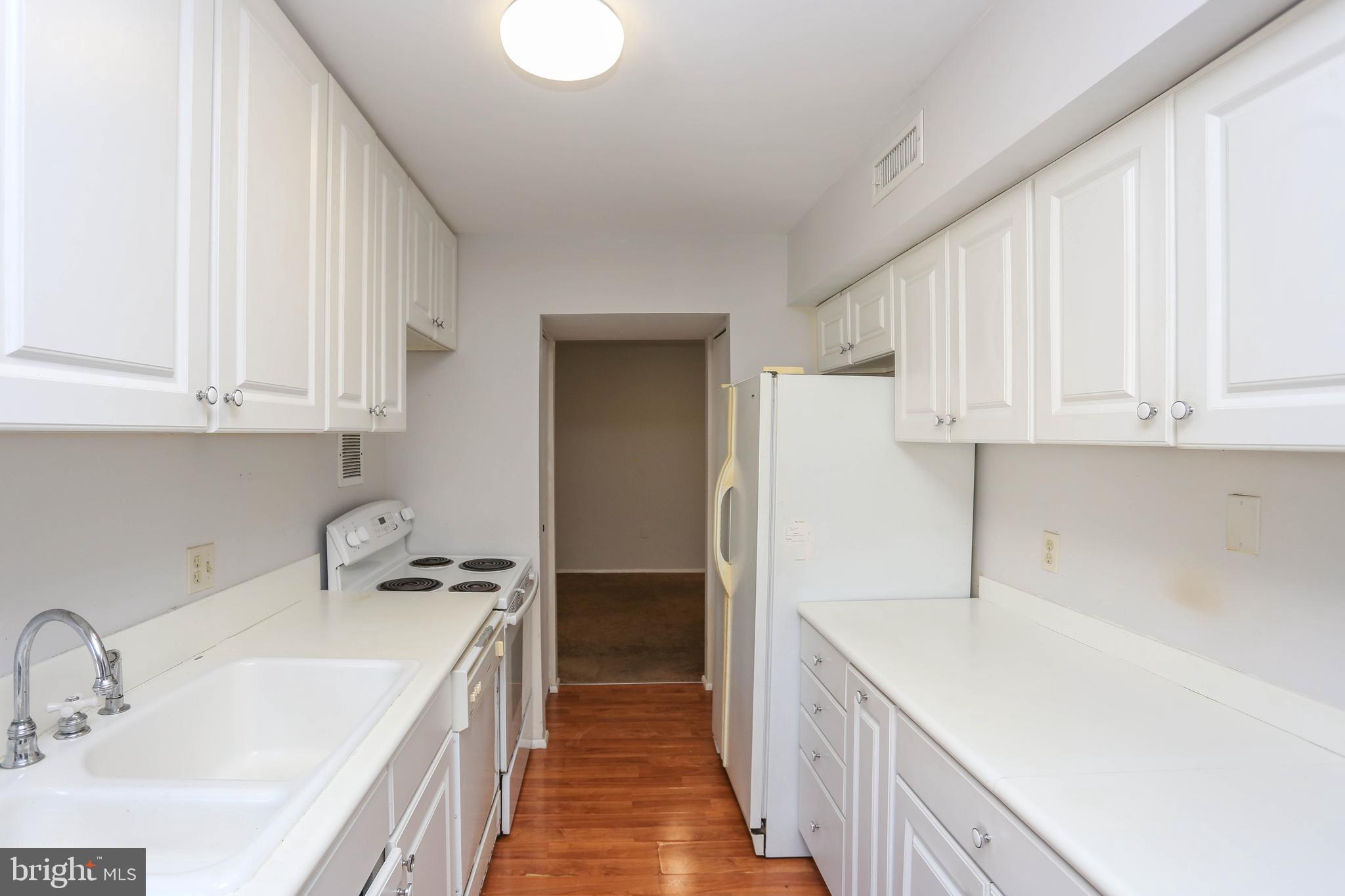 GREENBRIAR CONDO PHASE I - Residential