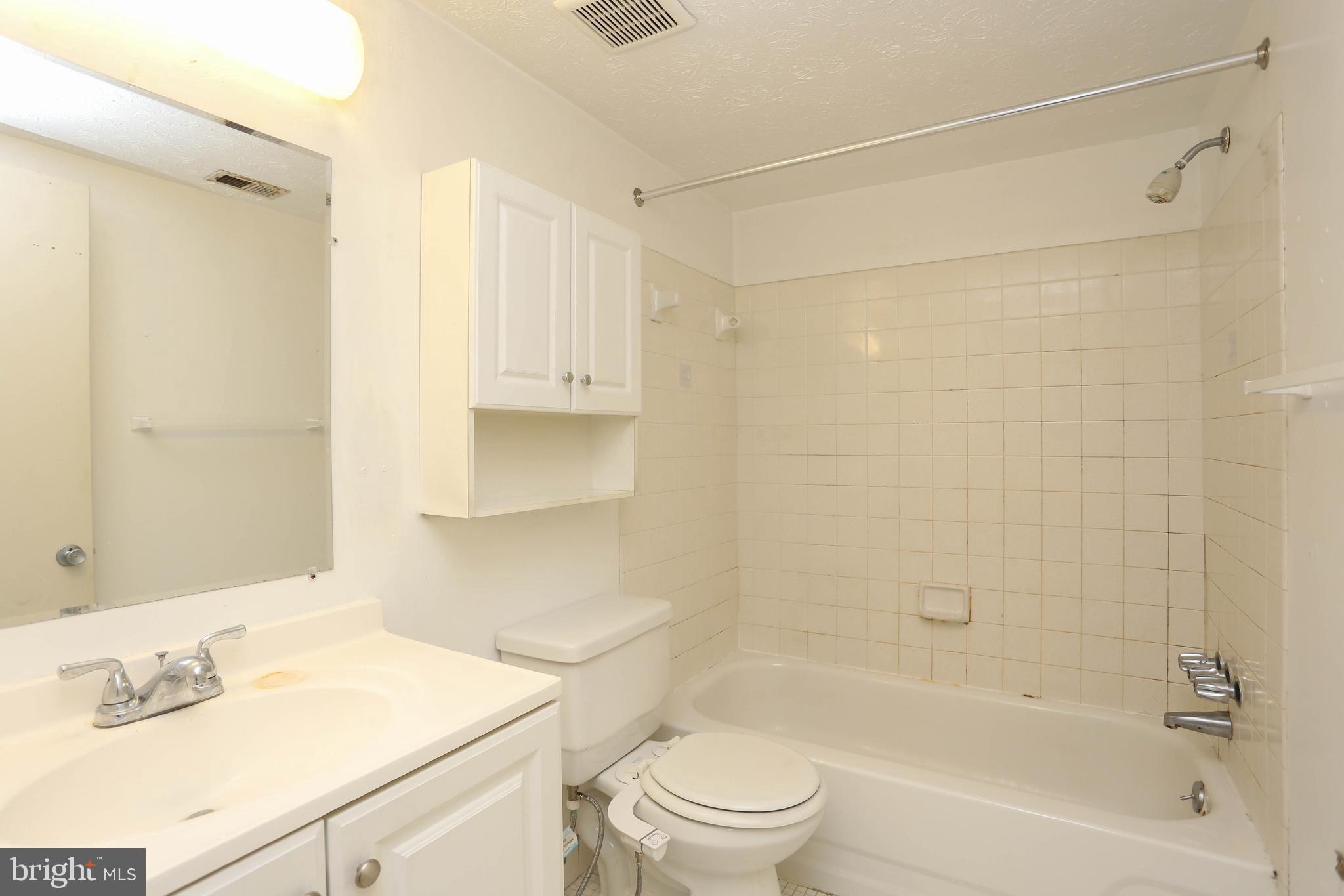 GREENBRIAR CONDO PHASE I - Residential