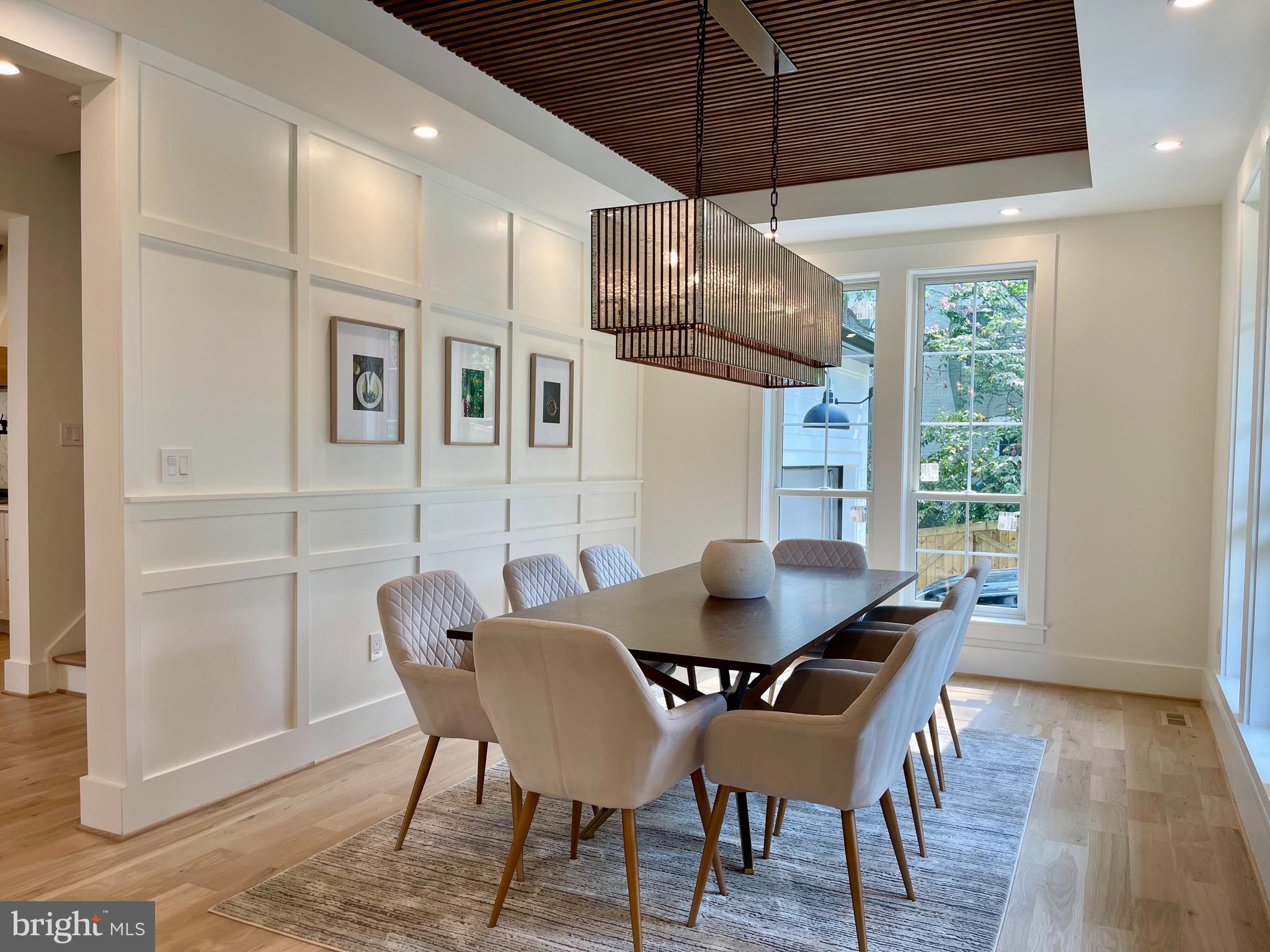 COUNTRY CLUB GROVE - Residential