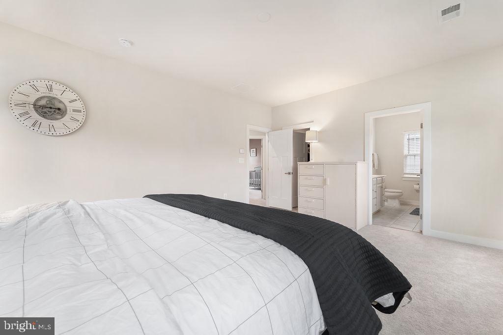 COURTHOUSE COMMONS - Residential