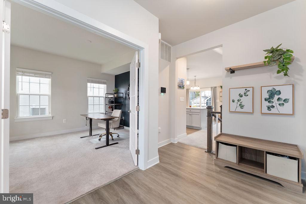 COURTHOUSE COMMONS - Residential