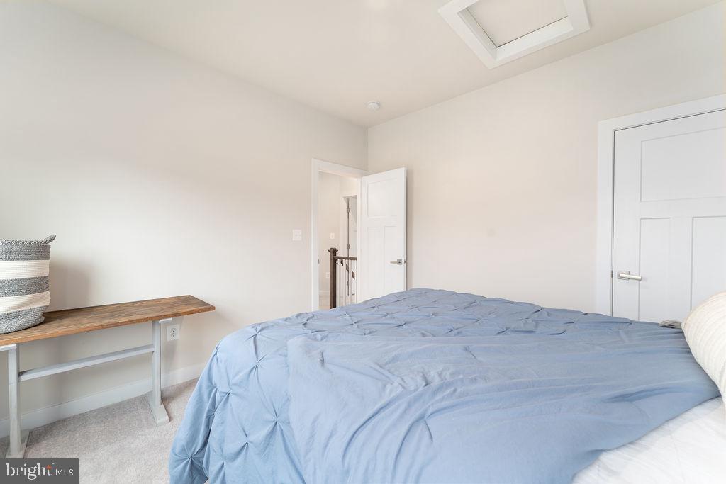 COURTHOUSE COMMONS - Residential