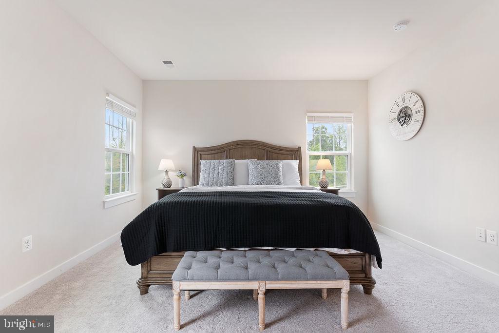 COURTHOUSE COMMONS - Residential