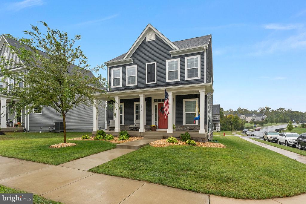 COURTHOUSE COMMONS - Residential