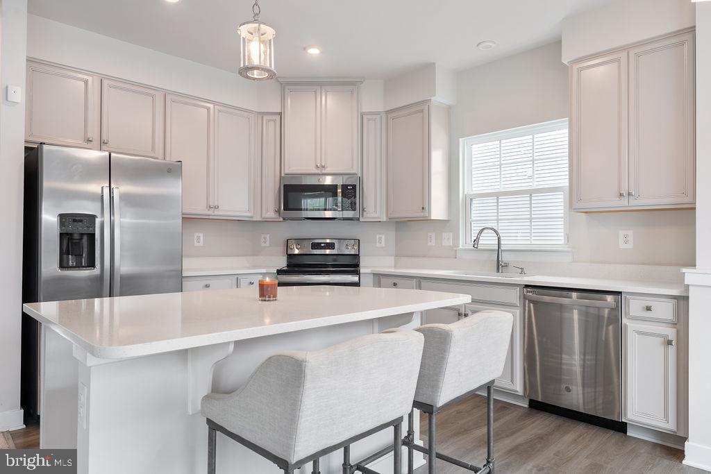 COURTHOUSE COMMONS - Residential