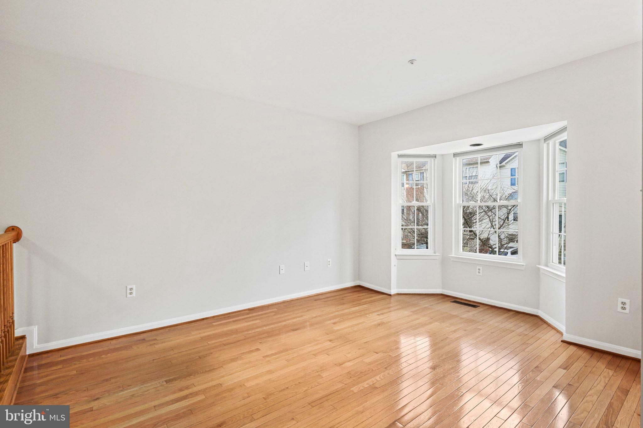 18502 CLOVERCREST CIRCLE