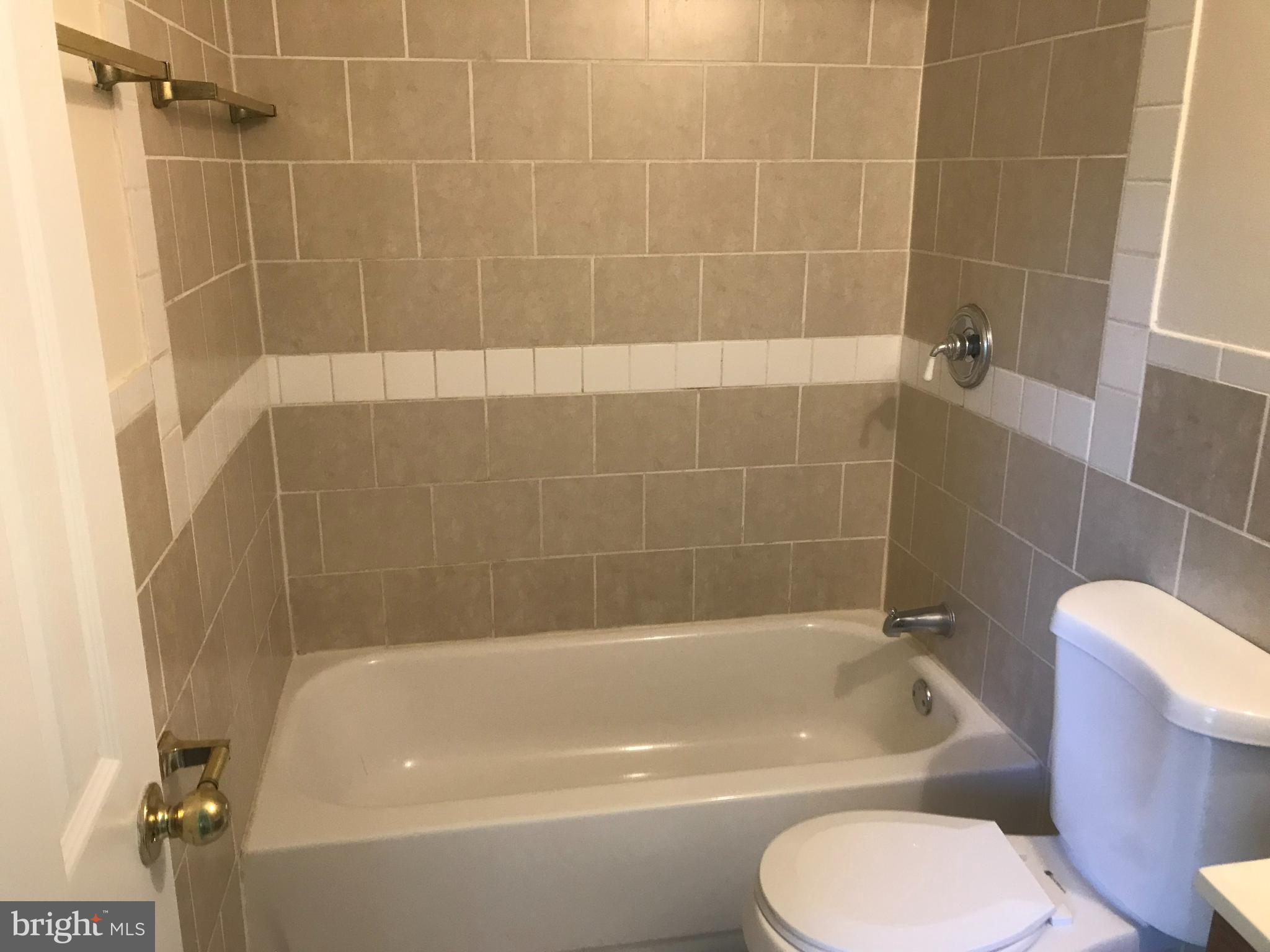 LOTTSFORD TOWNHOUSES - Residential