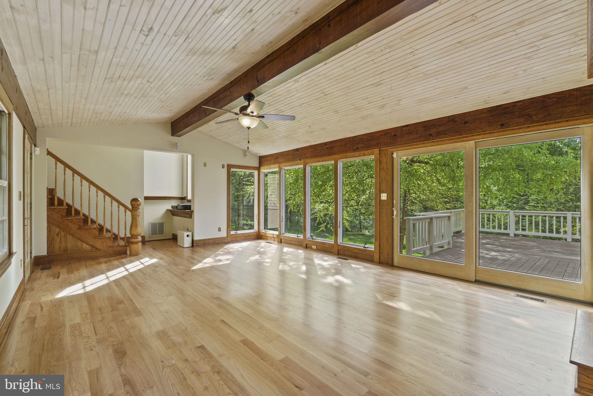 ELIZABETH FOX MOORE ESTA - Residential