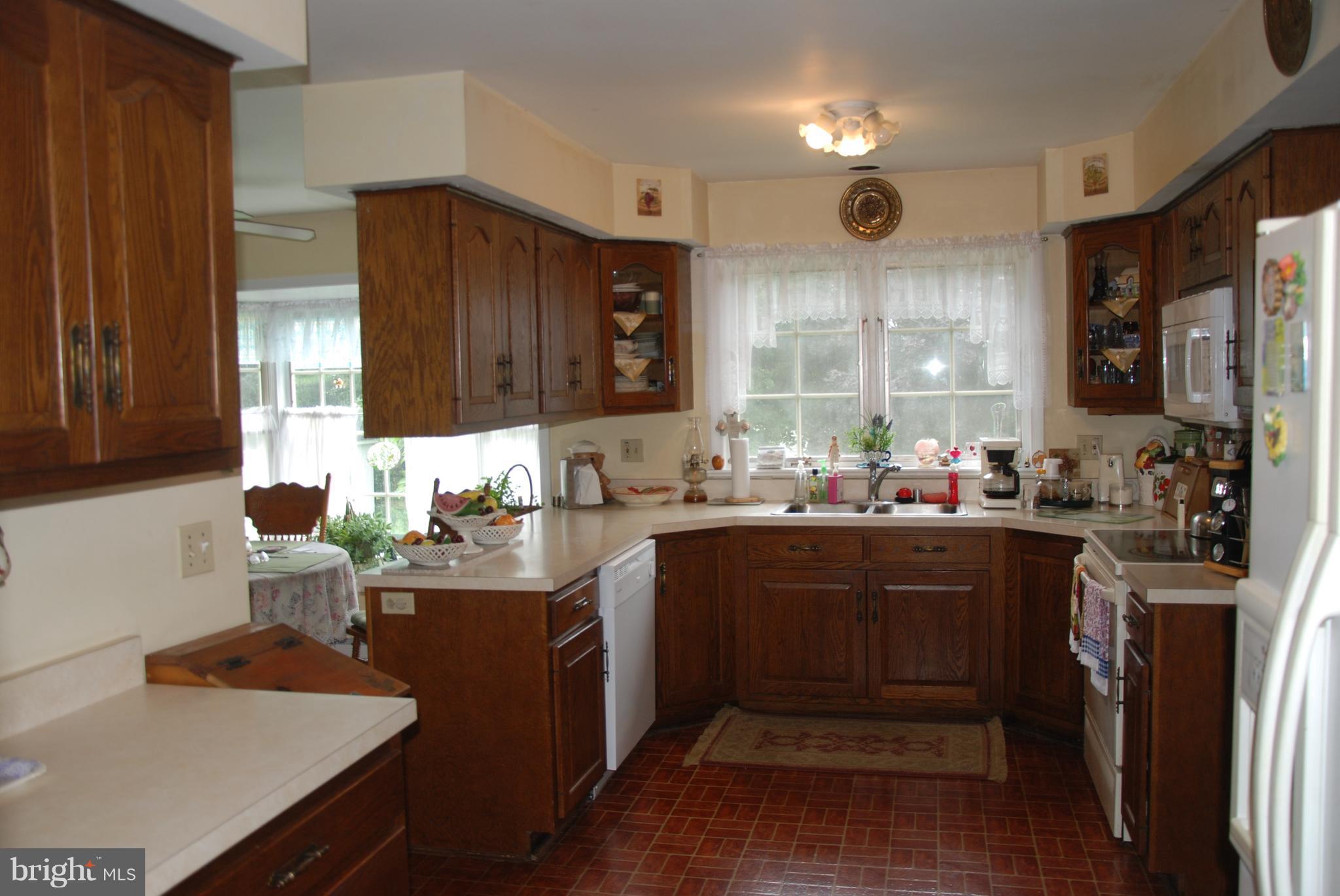 BRADFORD ESTATES - Residential