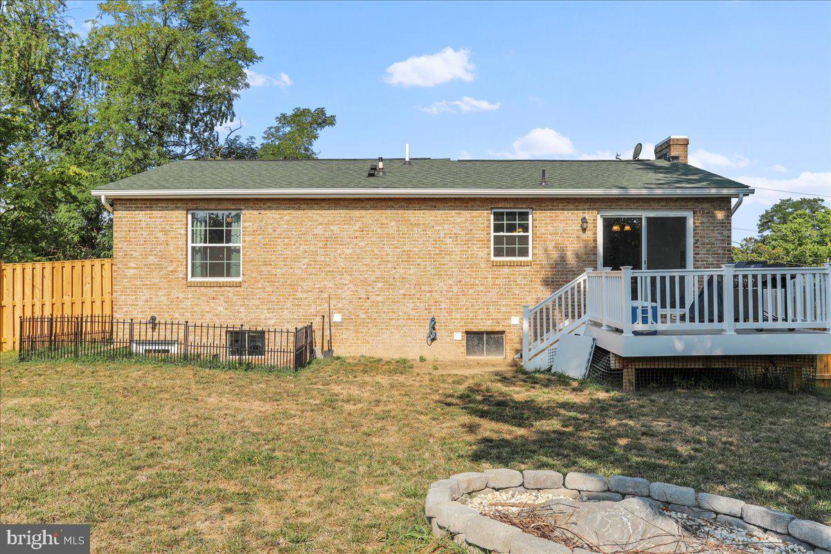 PIKEVIEW ACRES WEST - Residential