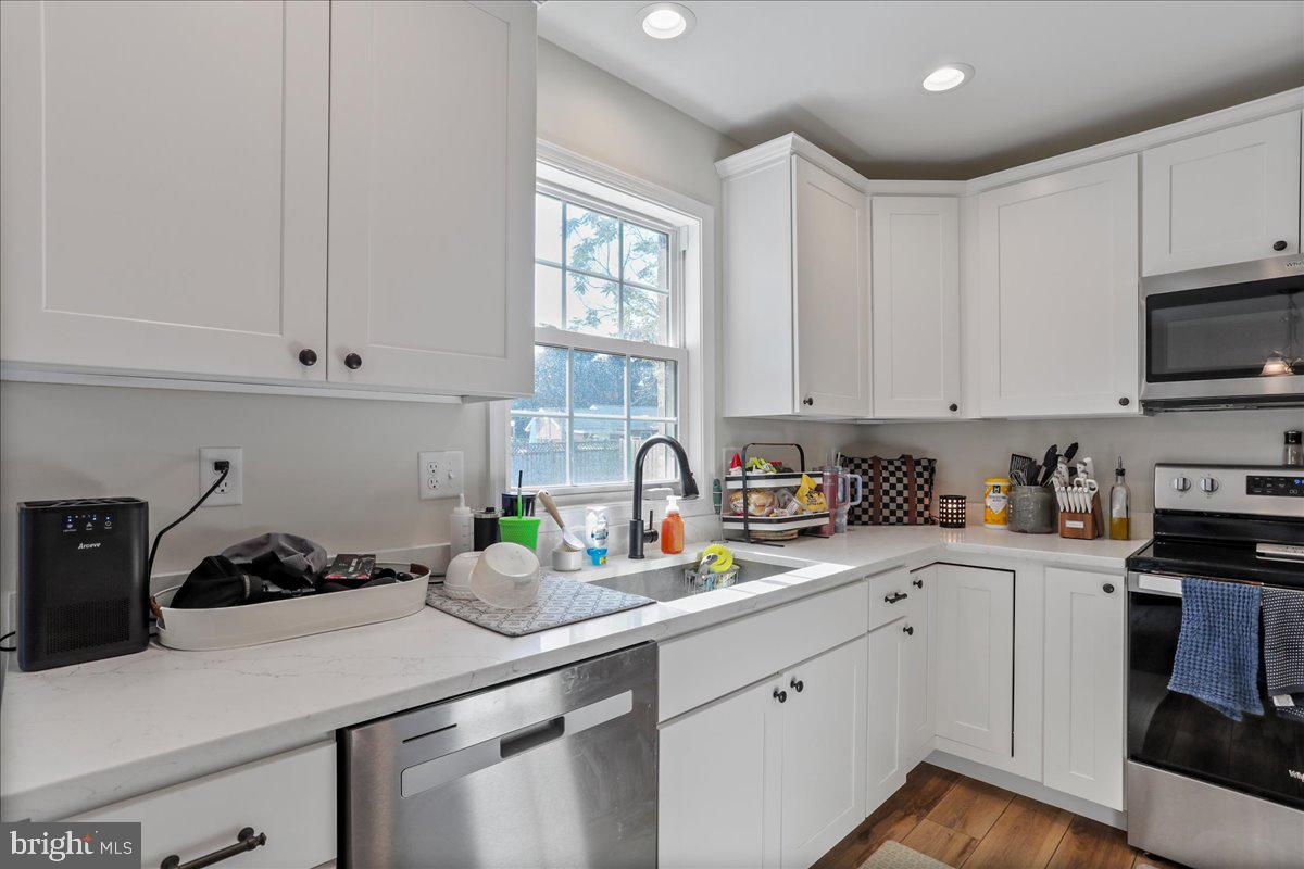 PIKEVIEW ACRES WEST - Residential