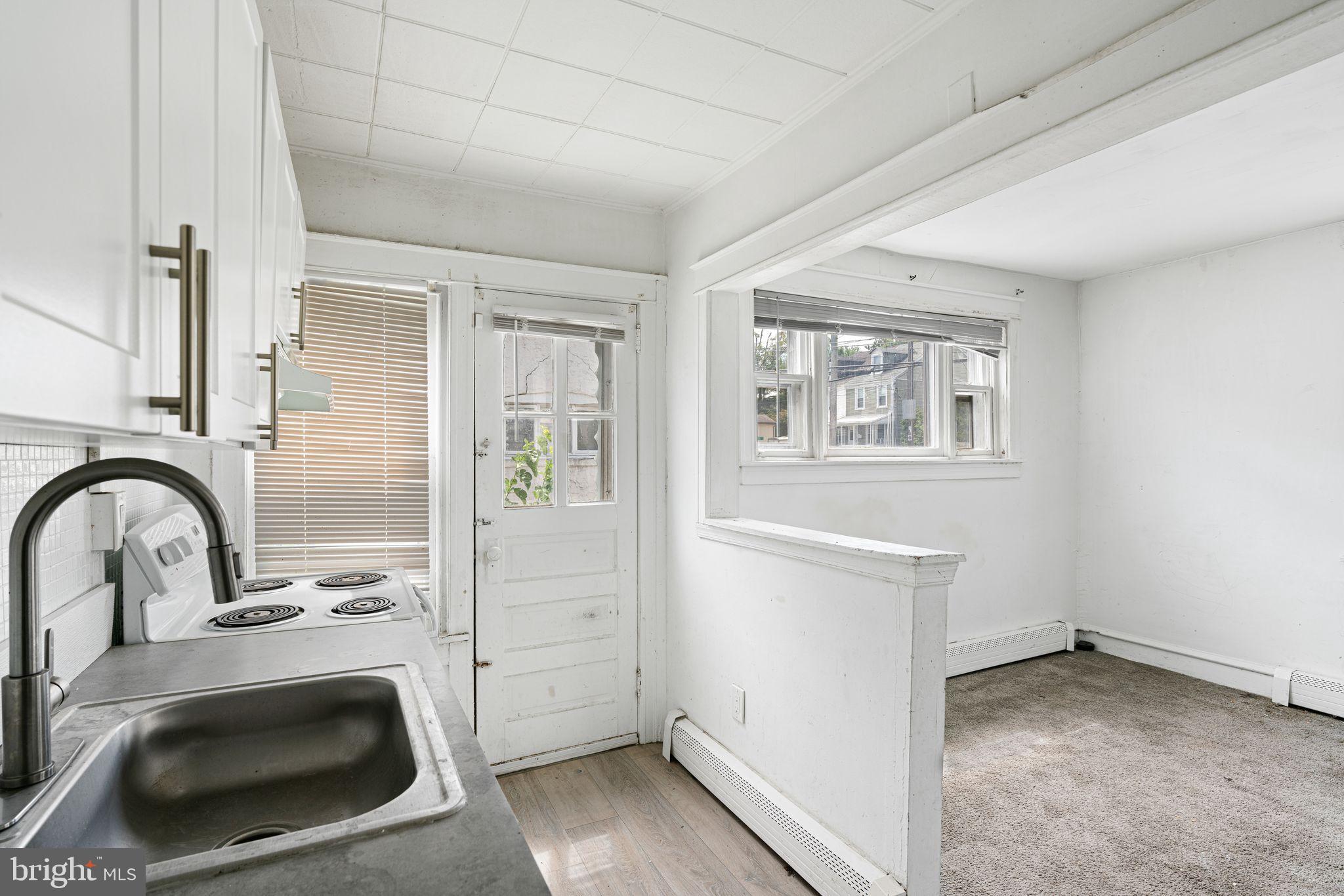 STONEHURST - Residential