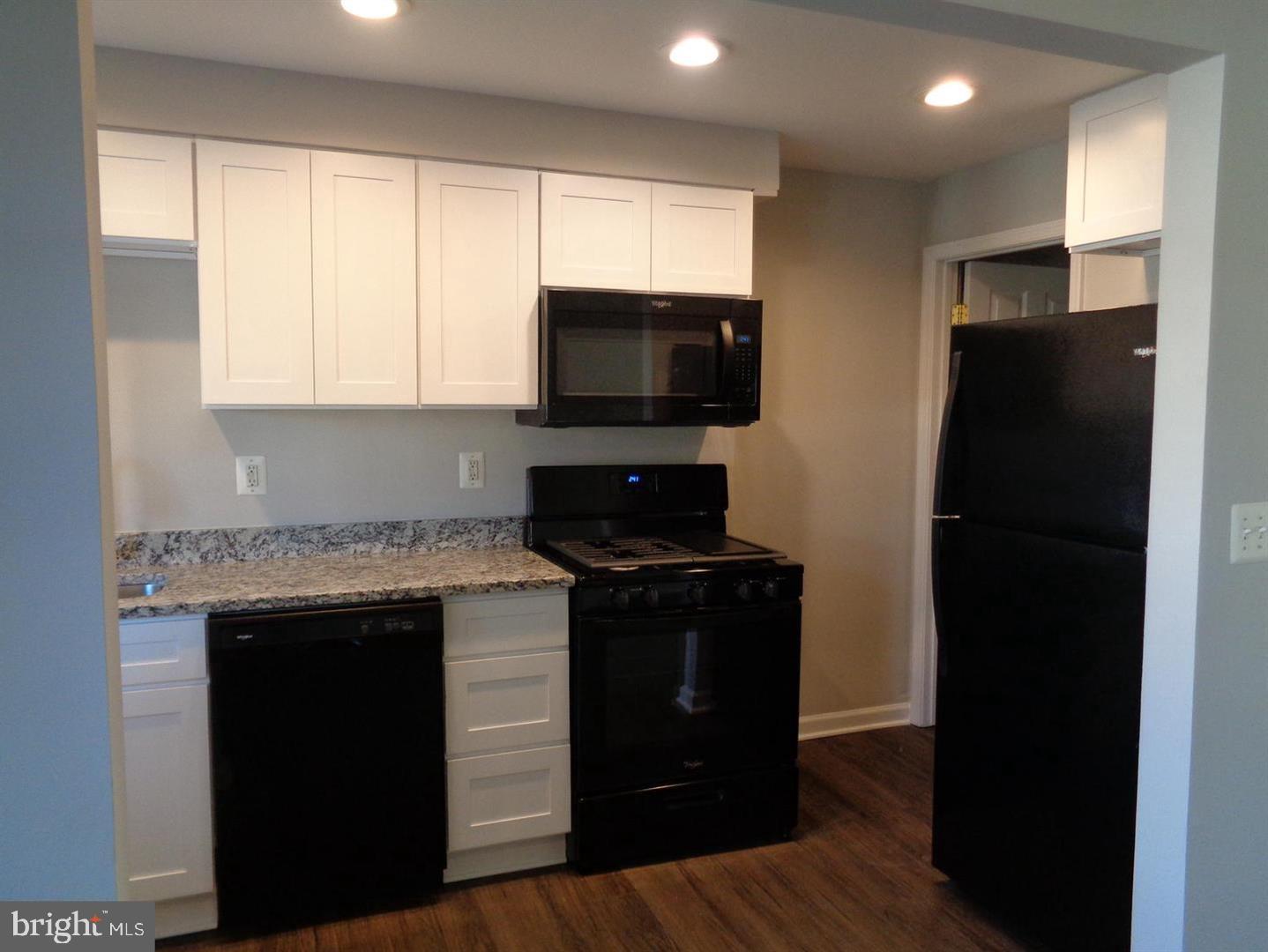 EASTFIELD - Residential Lease