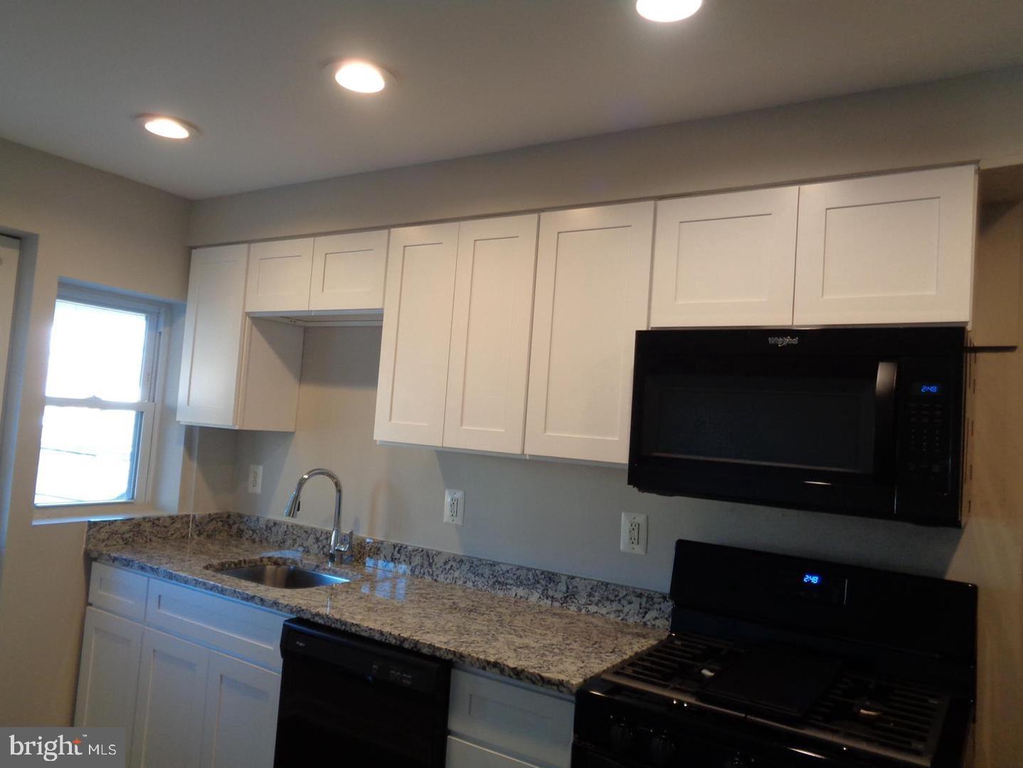 EASTFIELD - Residential Lease